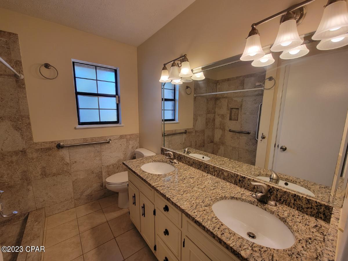 Image 16 For 738 Oak Avenue