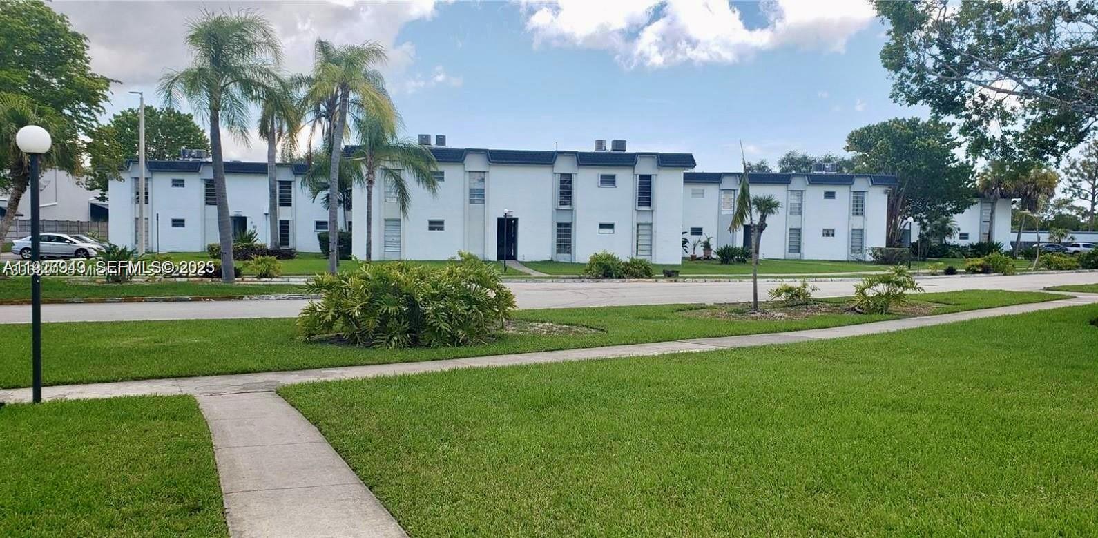 Sunset Palms West Condo