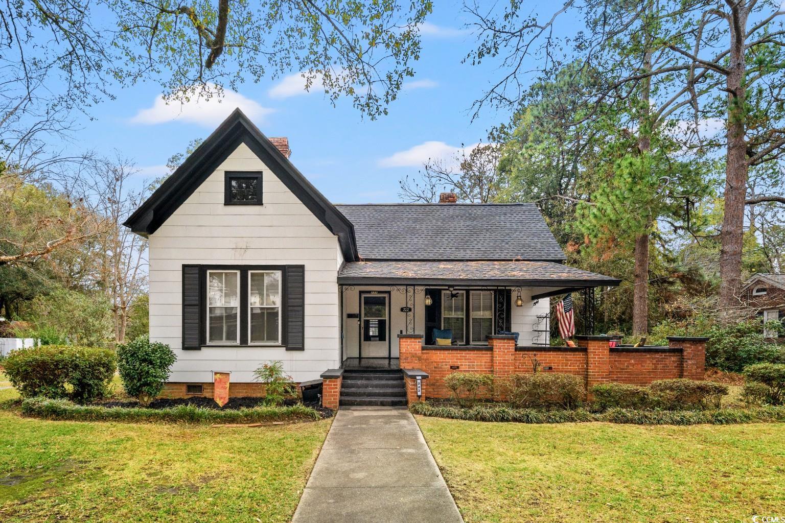 222 E Wine St. Mullins, SC 29574