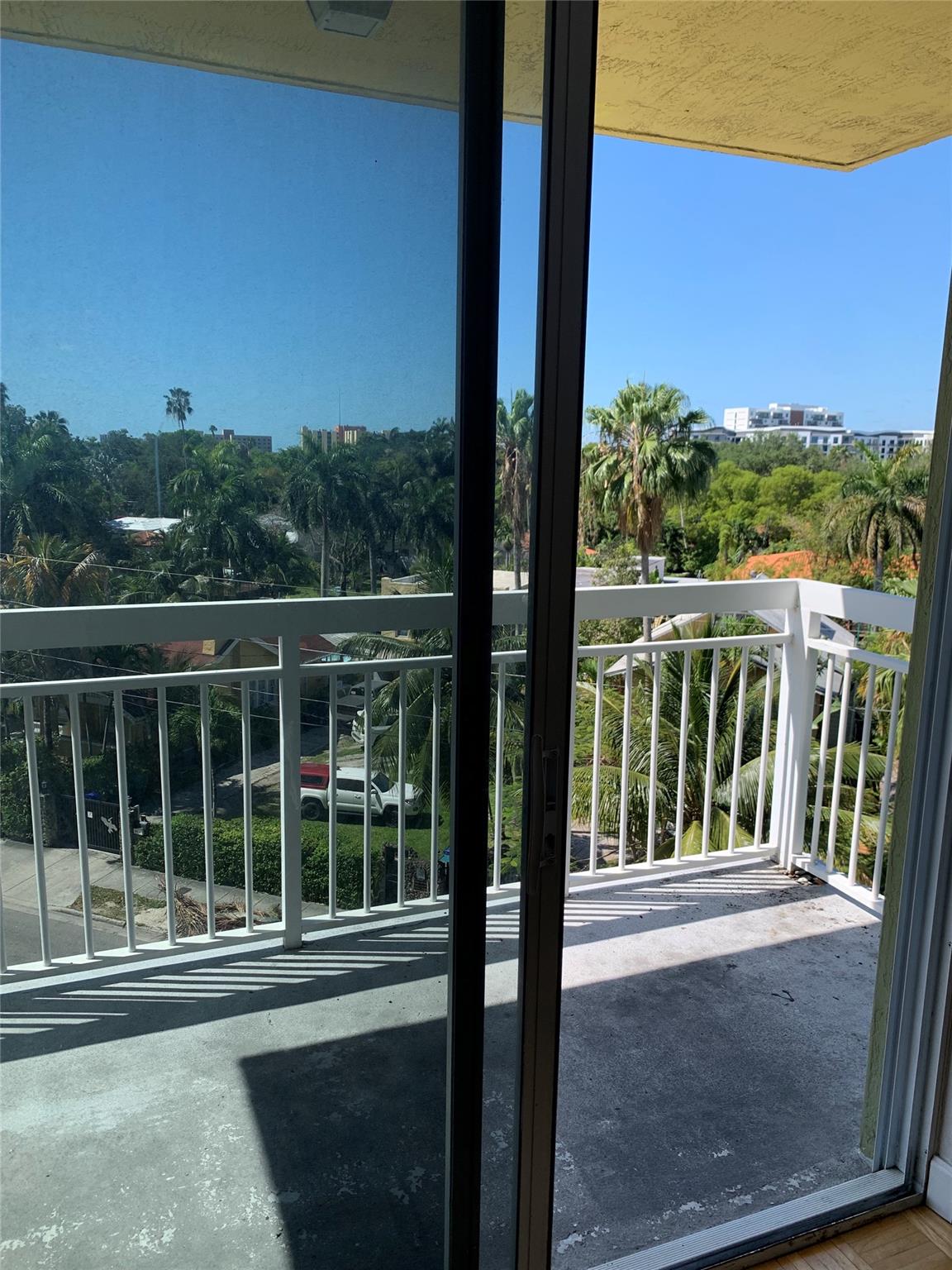 Seybold Pointe Condo