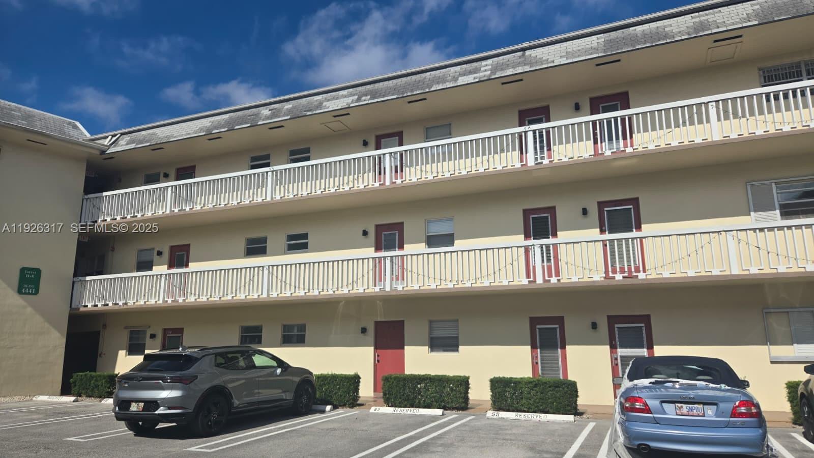 Jarret Hall Condo