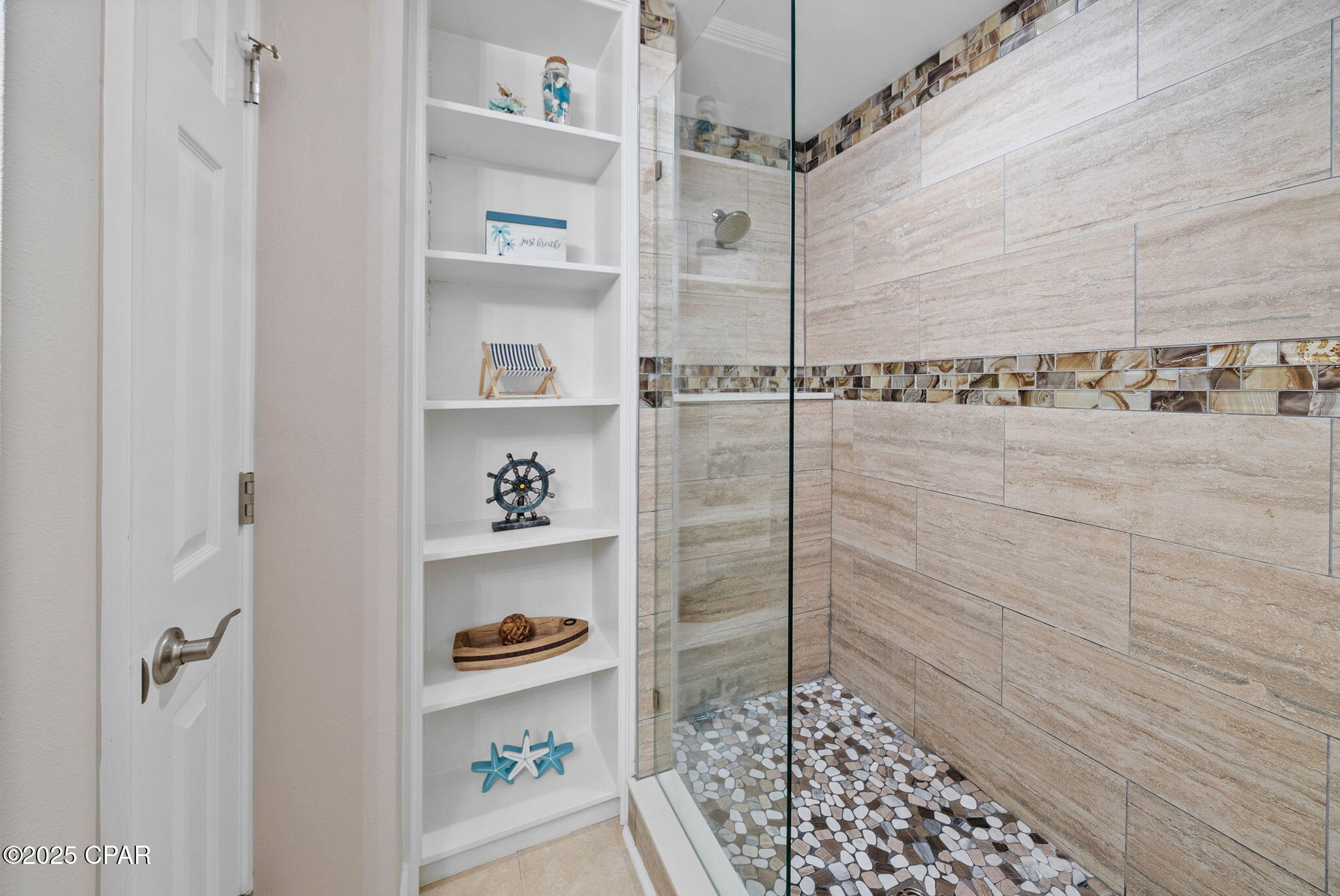 Image 18 For 72 Vantage Point