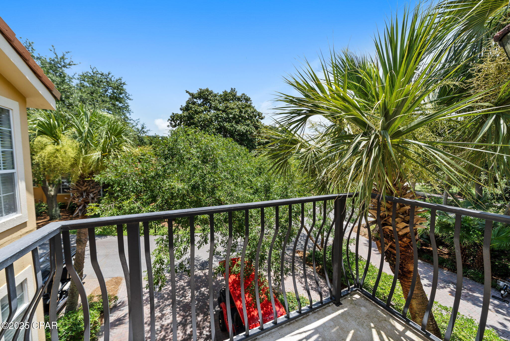 Image 23 For 72 Vantage Point