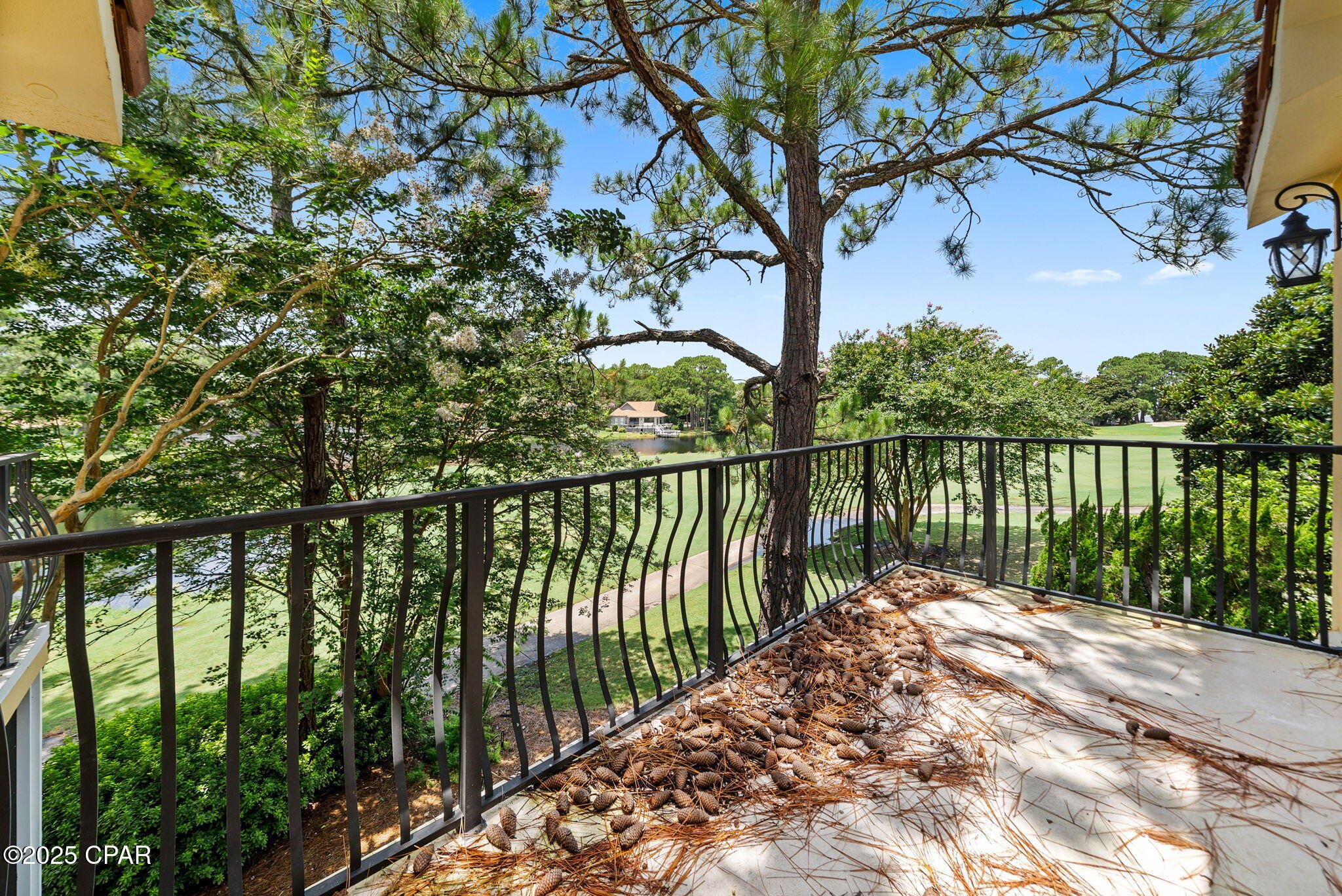 Image 24 For 72 Vantage Point