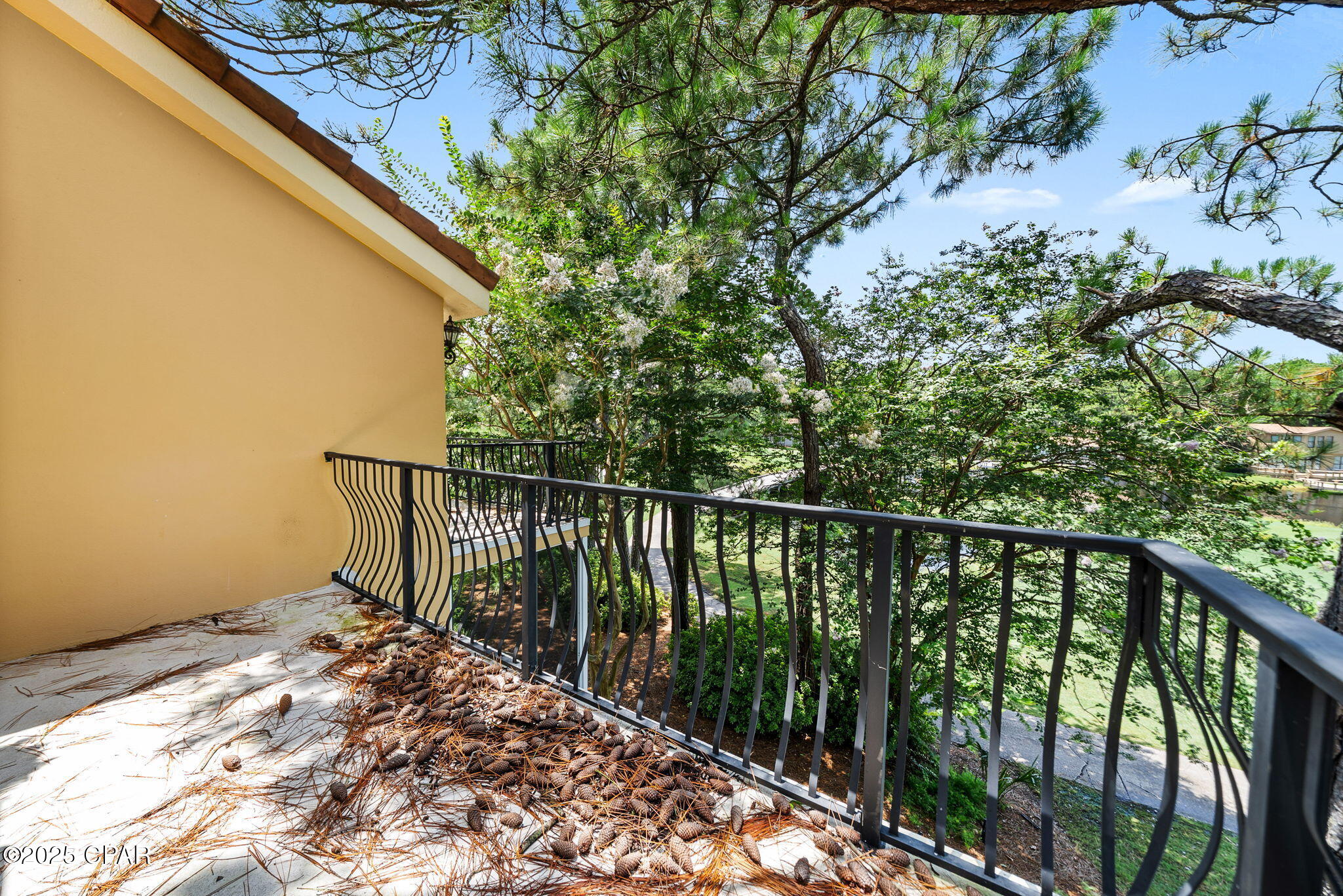 Image 25 For 72 Vantage Point