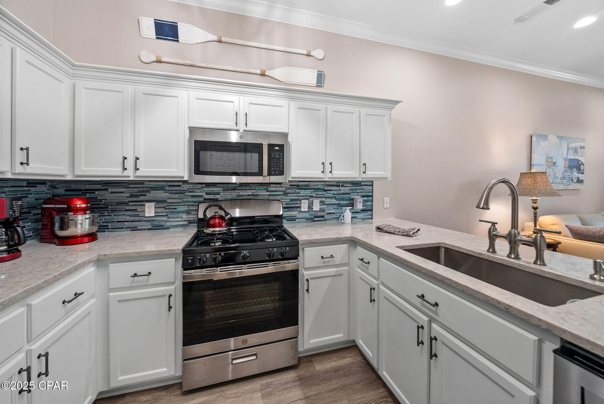 Image 29 For 72 Vantage Point