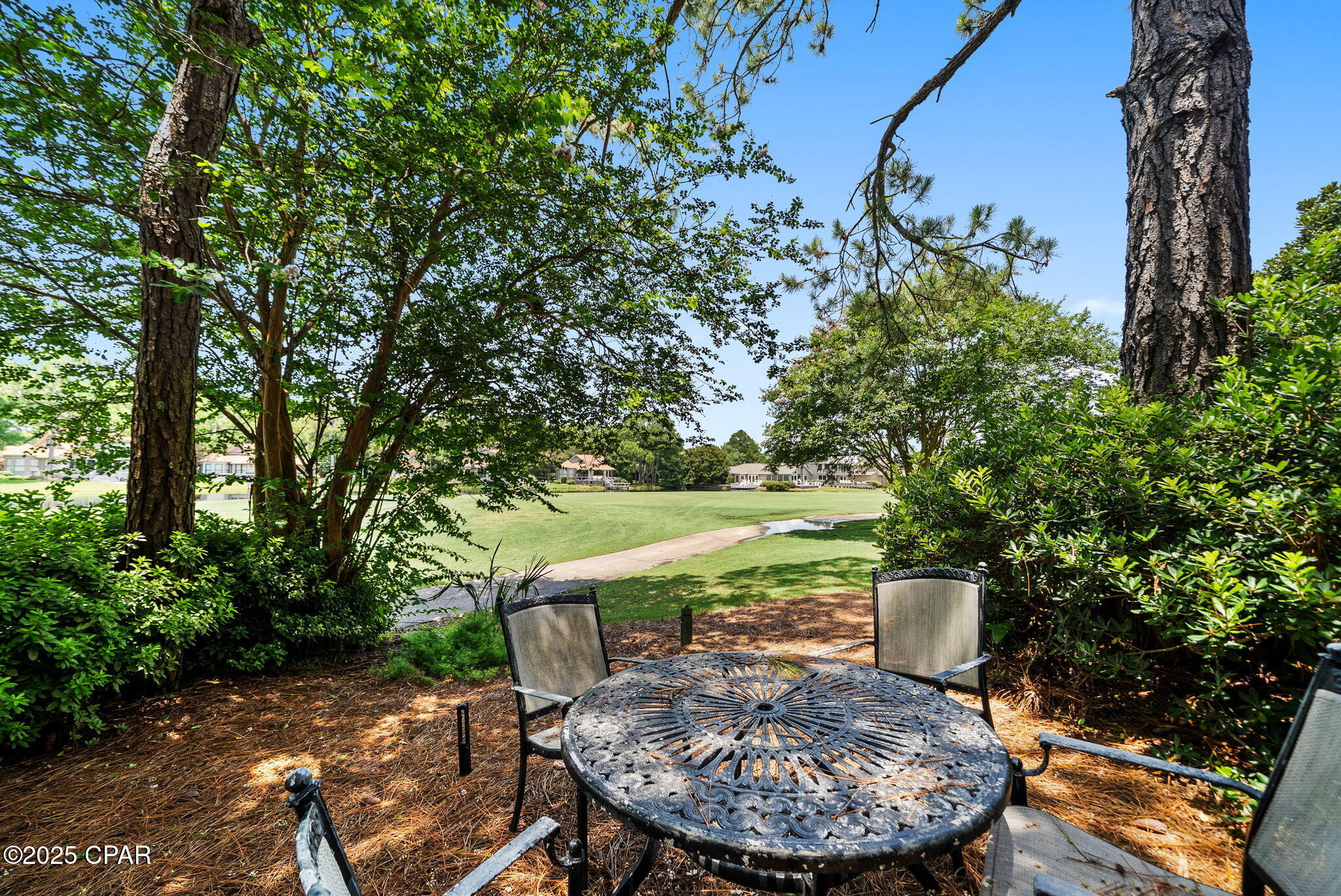 Image 36 For 72 Vantage Point