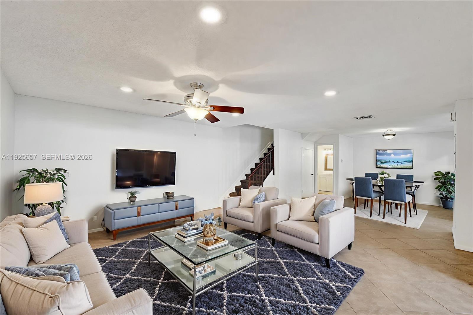 Chateau On The Knoll