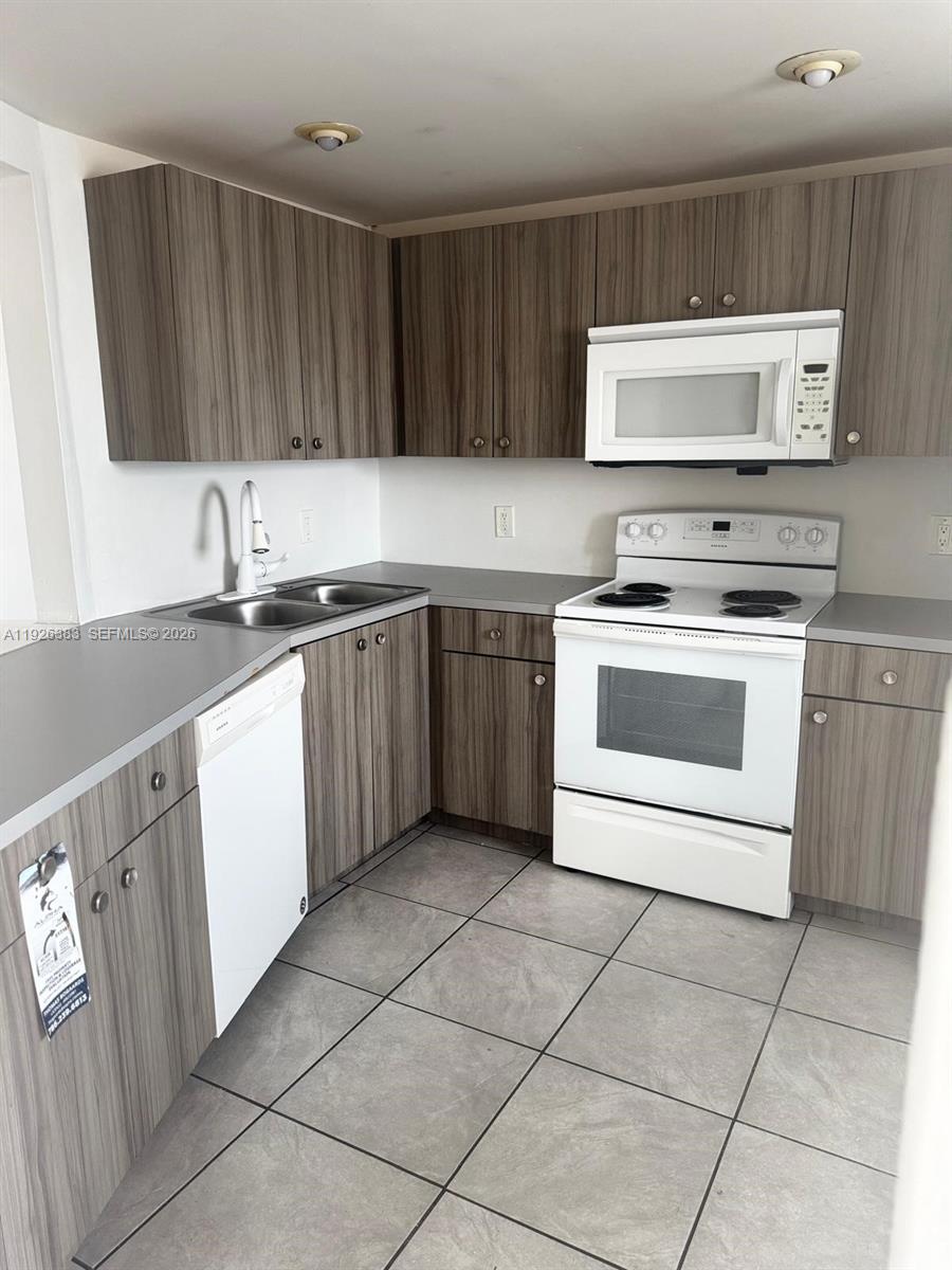 Jade Winds Group -