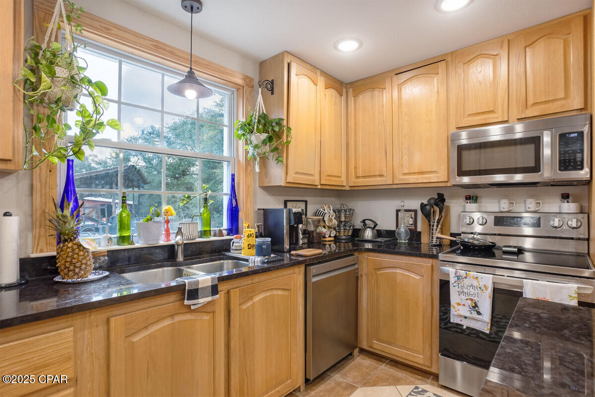 Image 10 For 20110 Deep Springs Road