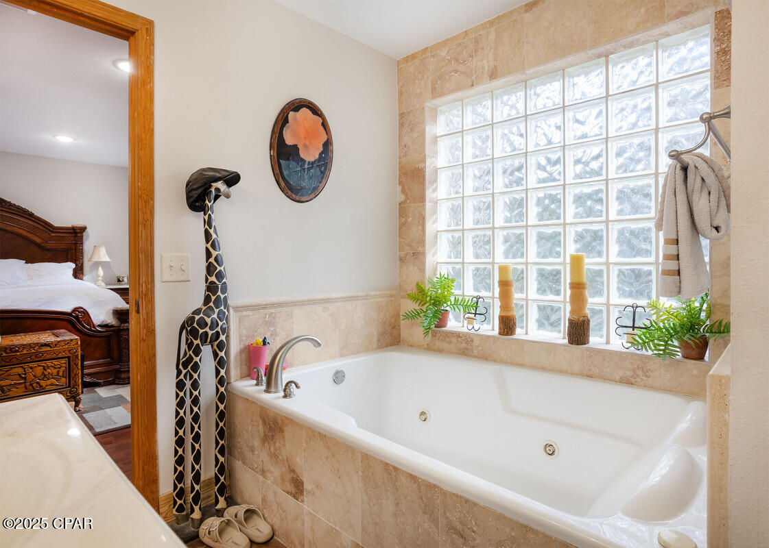 Image 18 For 20110 Deep Springs Road