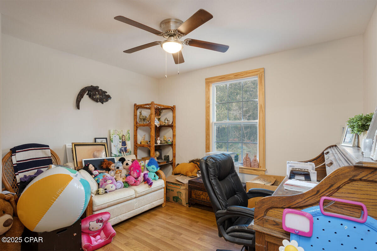 Image 25 For 20110 Deep Springs Road