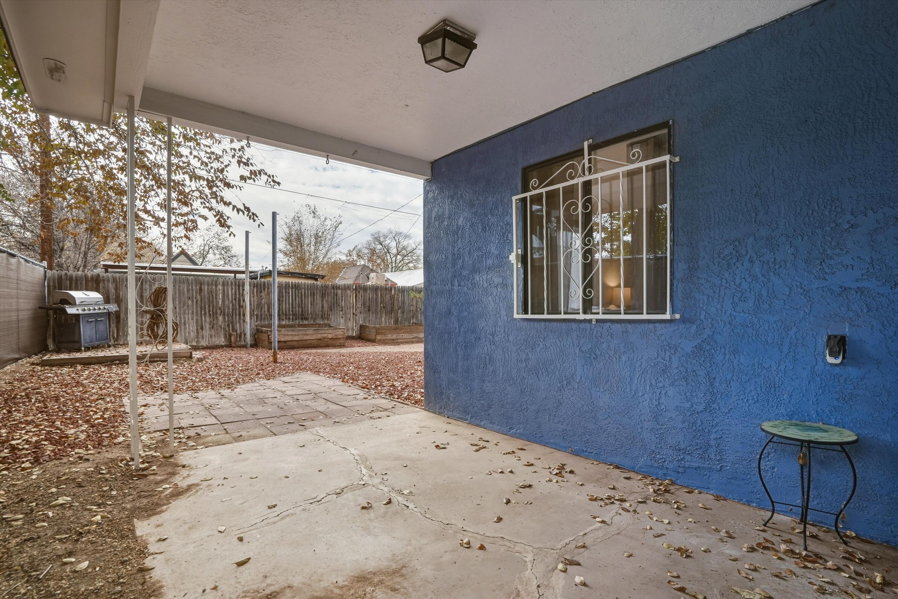 Homes for sale in Albuquerque, NM | 504 Hazeldine Ave Sw, Albuquerque, NM 87102 | MLS# 1095380