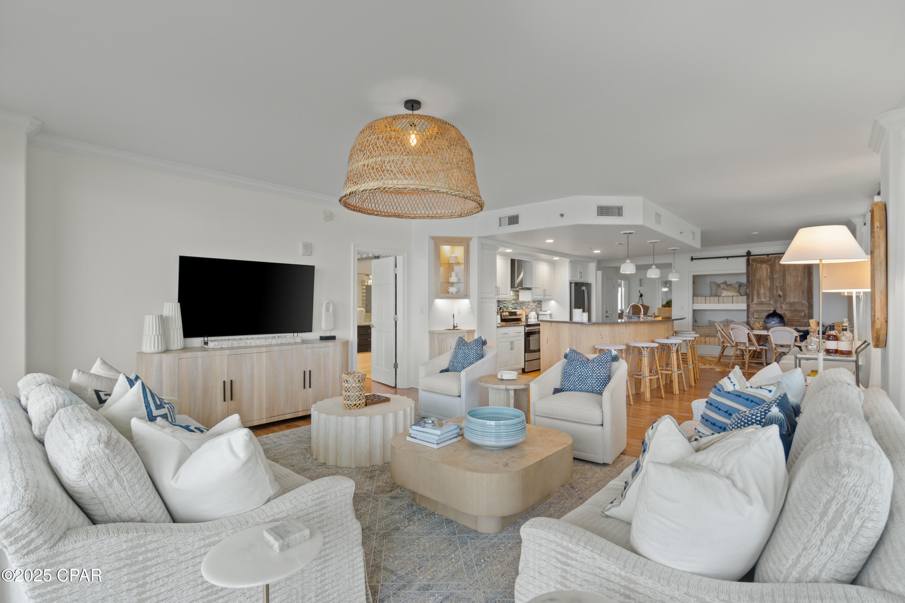 Image 14 For 8715 Surf Drive 201a