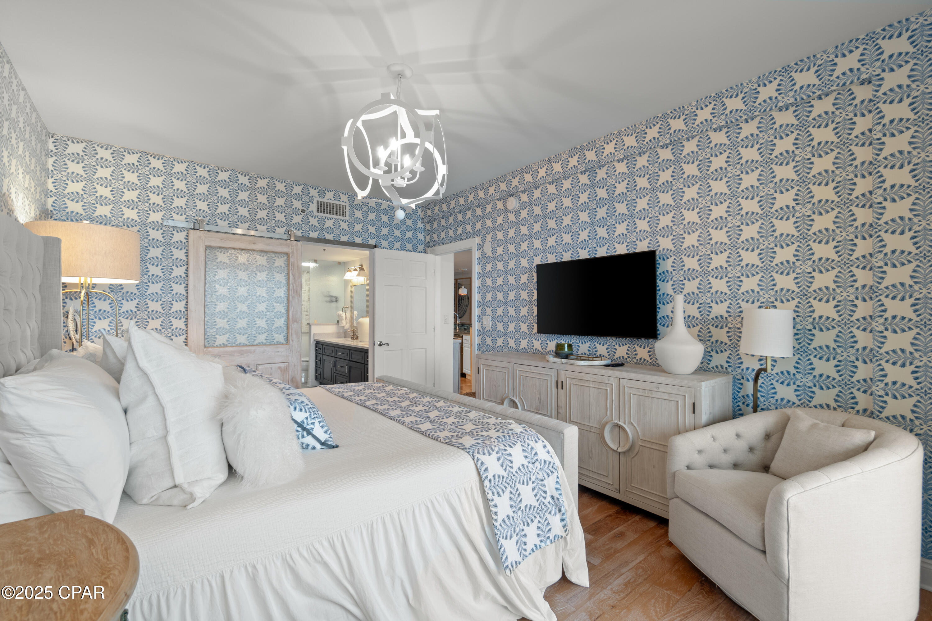 Image 17 For 8715 Surf Drive 201a