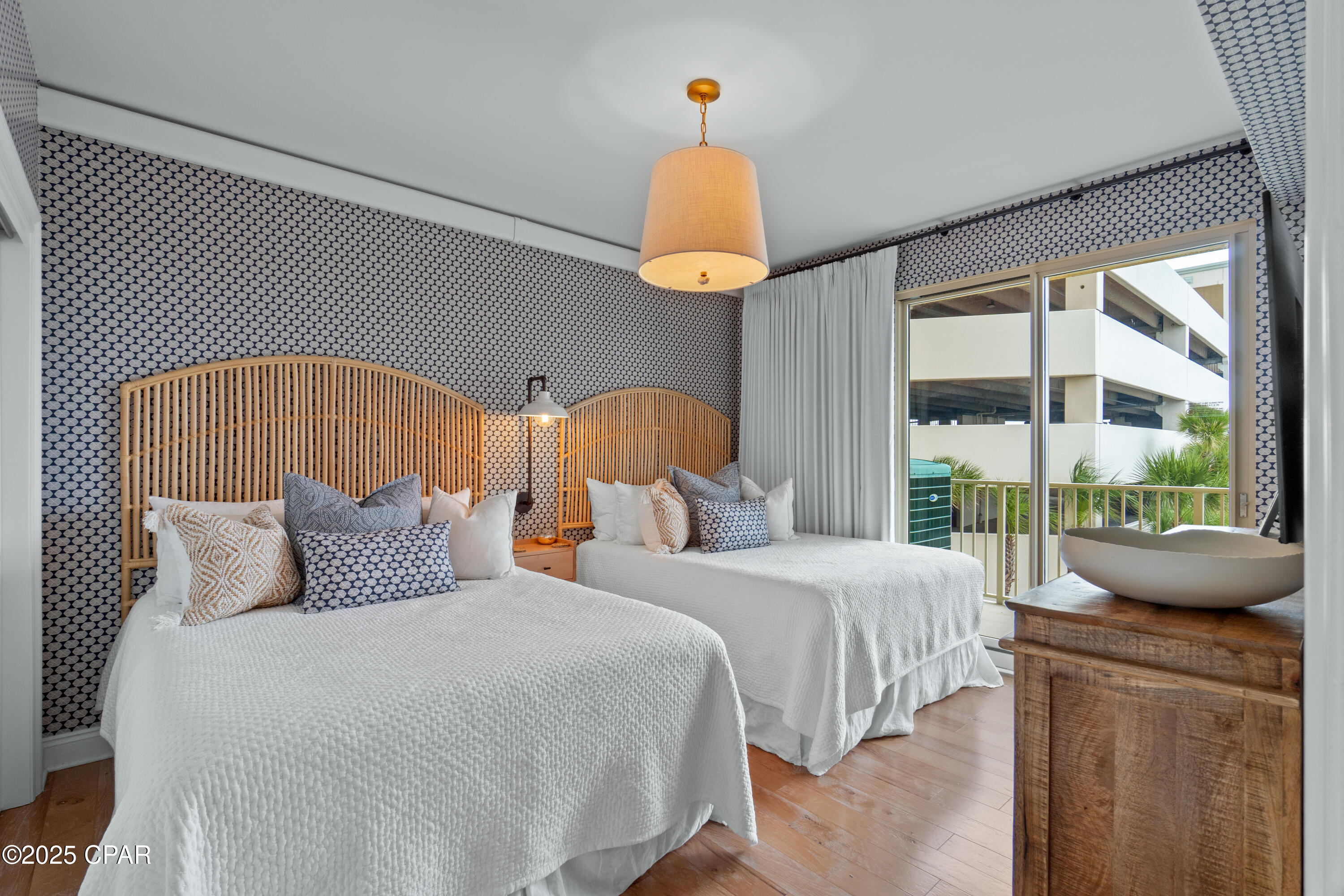 Image 21 For 8715 Surf Drive 201a