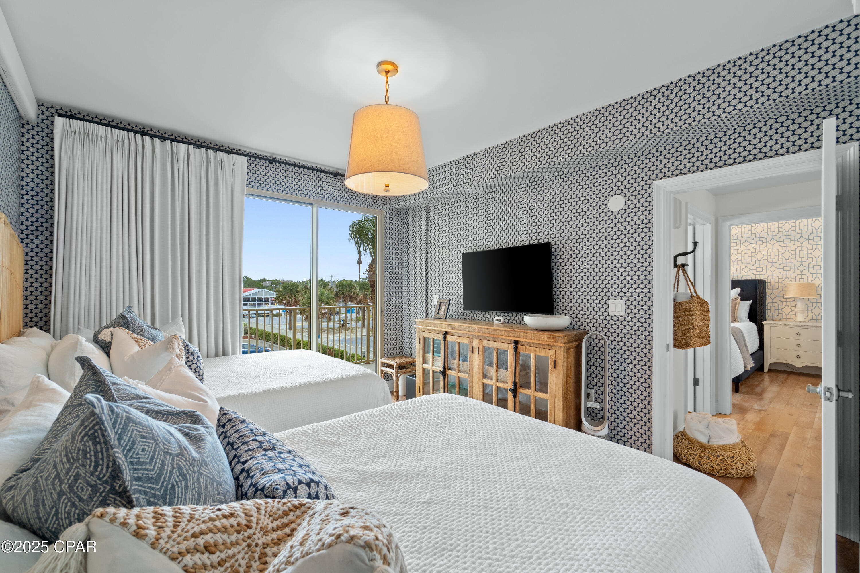 Image 22 For 8715 Surf Drive 201a