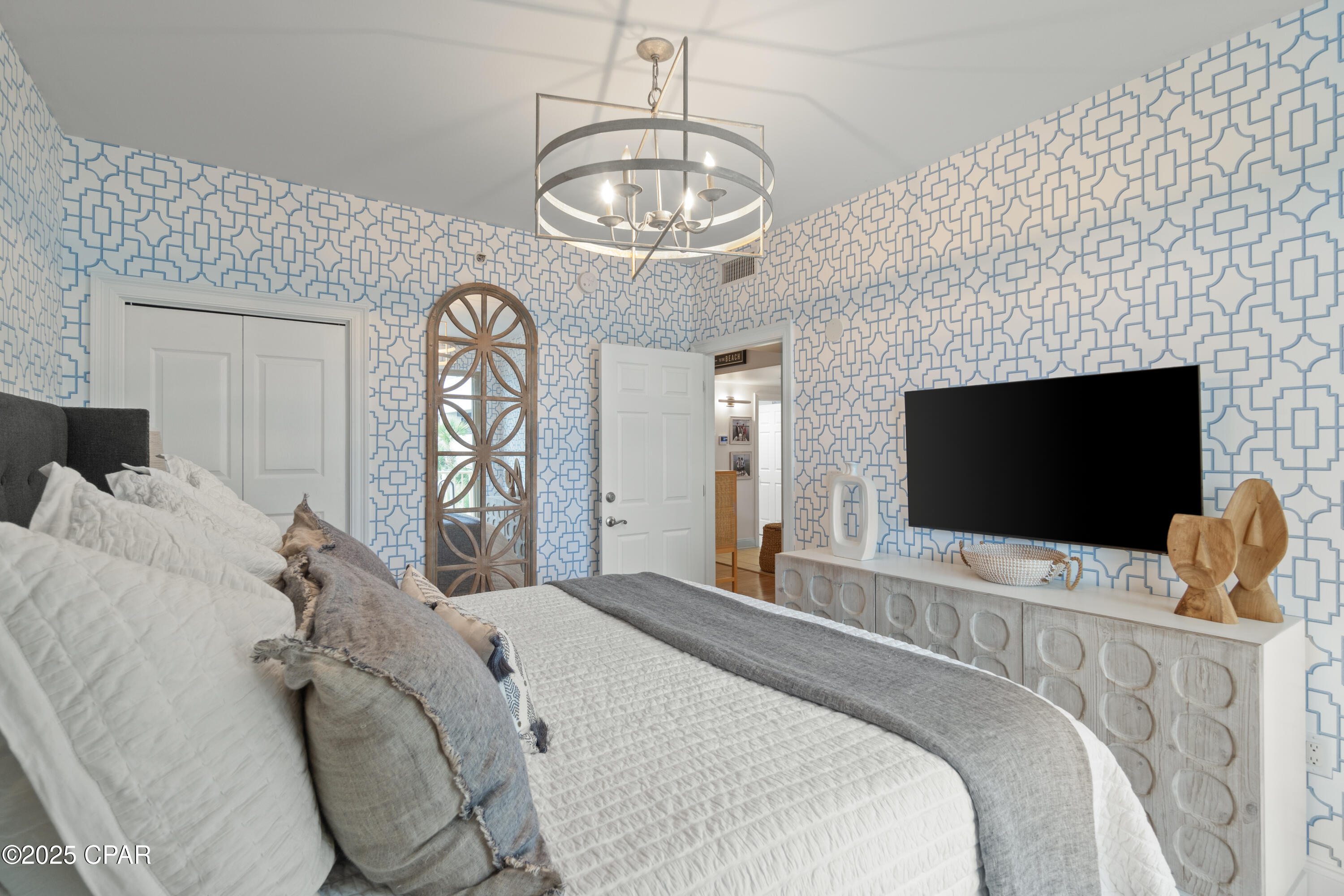 Image 25 For 8715 Surf Drive 201a