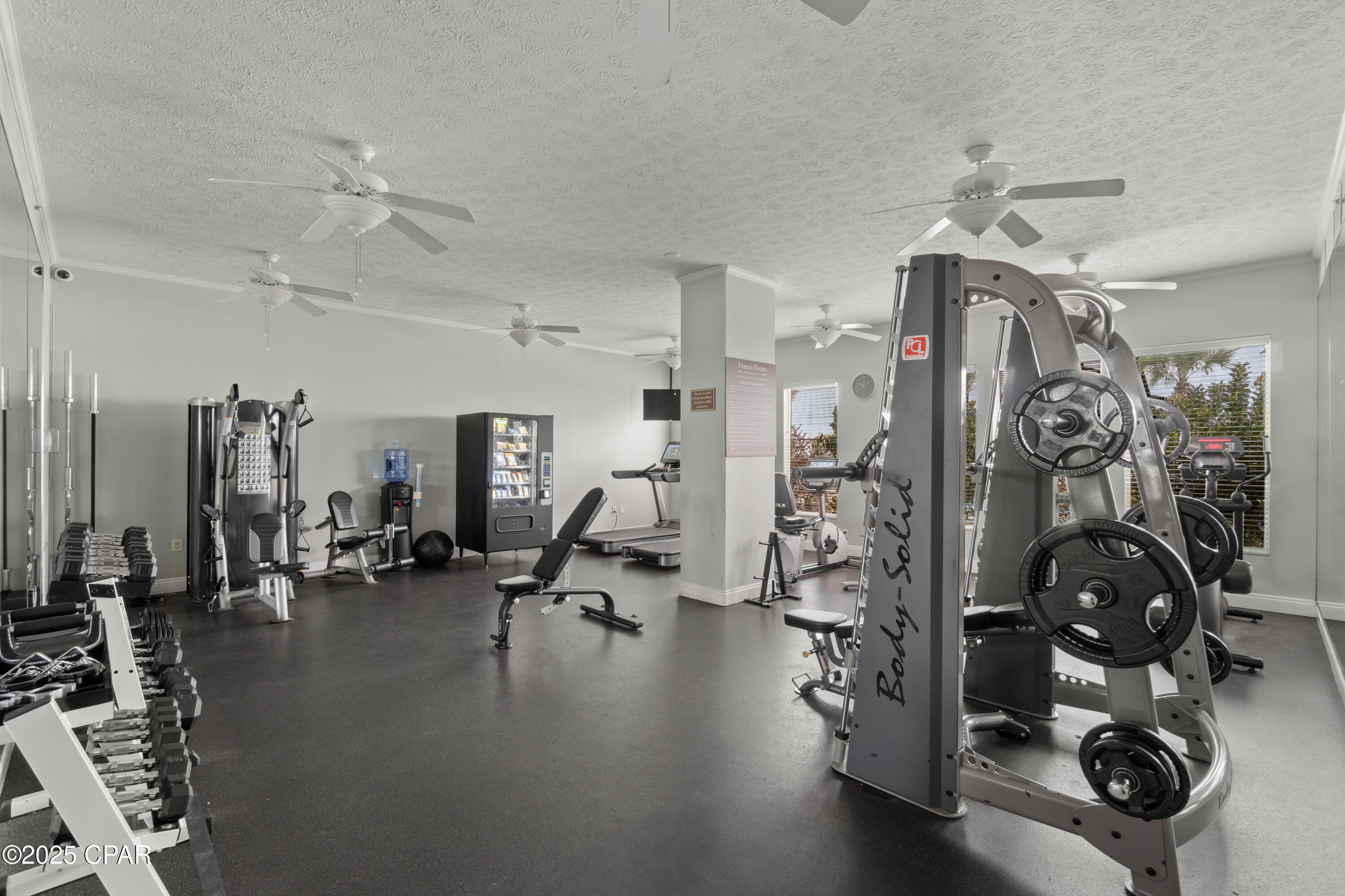 Image 34 For 8715 Surf Drive 201a