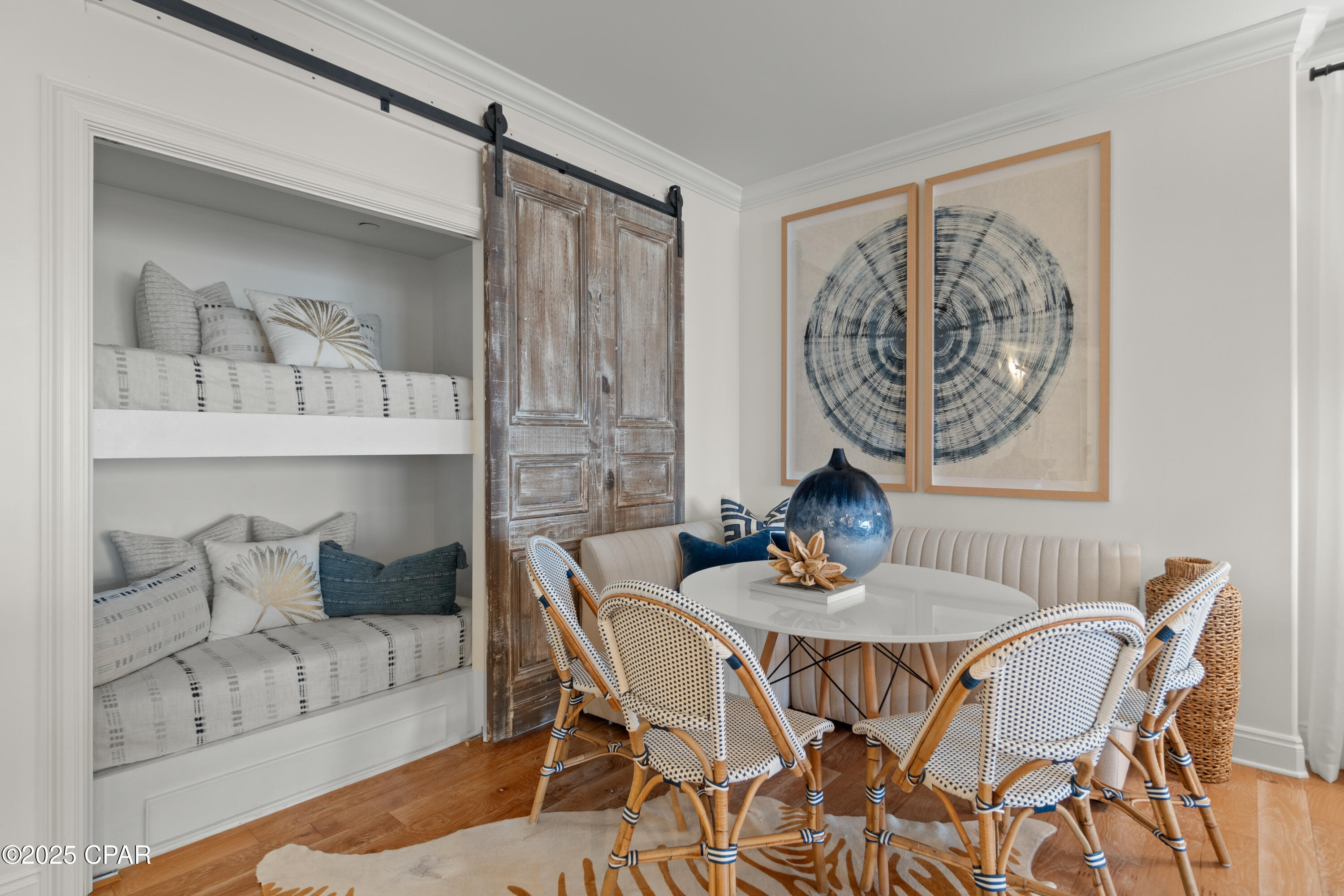 Image 5 For 8715 Surf Drive 201a