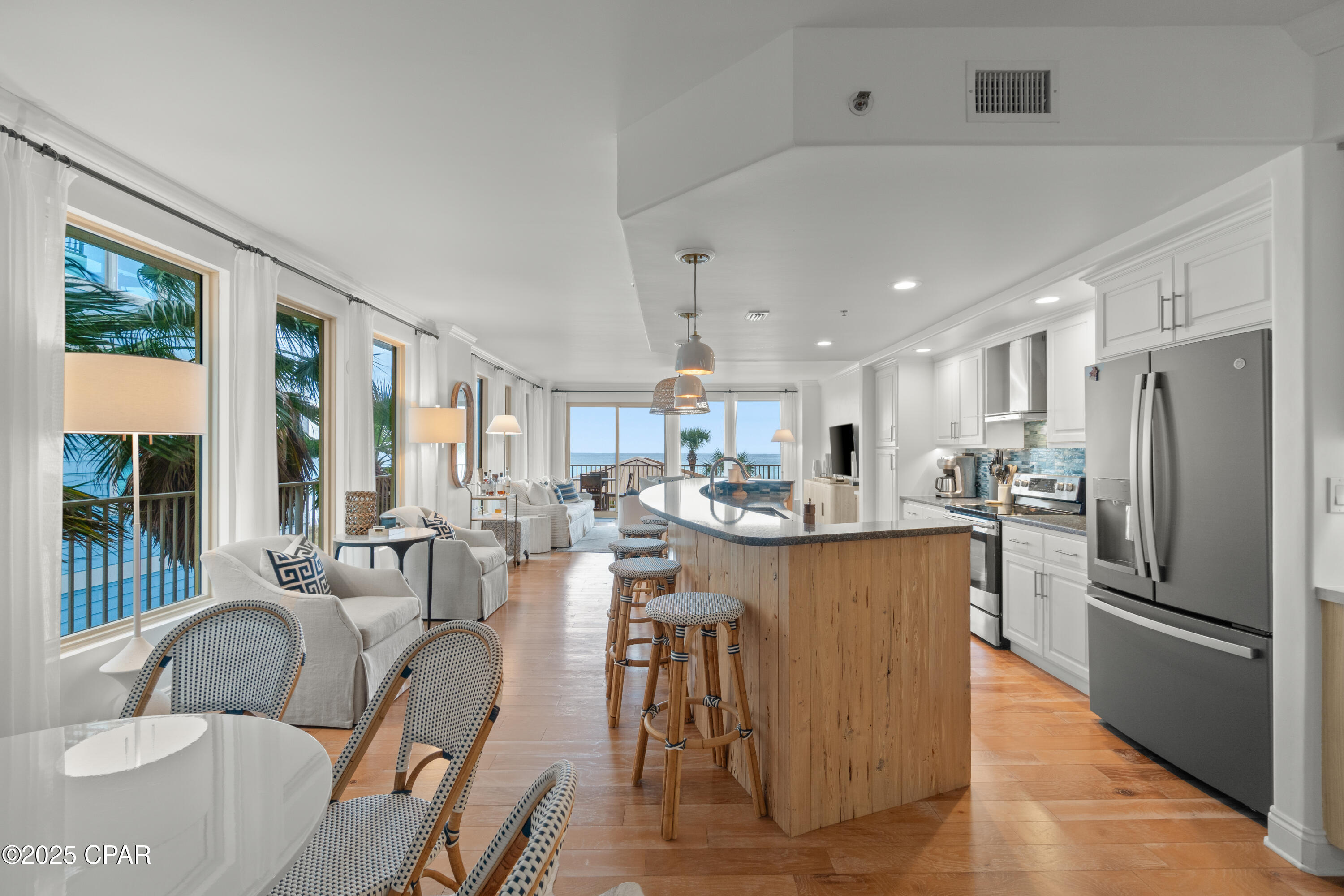 Image 7 For 8715 Surf Drive 201a