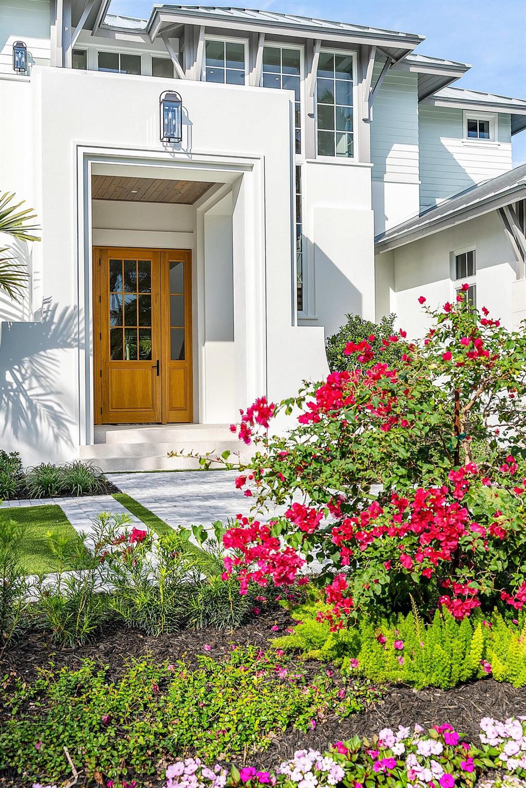 Homes for sale in Delray Beach, FL | 1105 Harbor Dr, Delray Beach, FL 33483 | MLS# R11145804