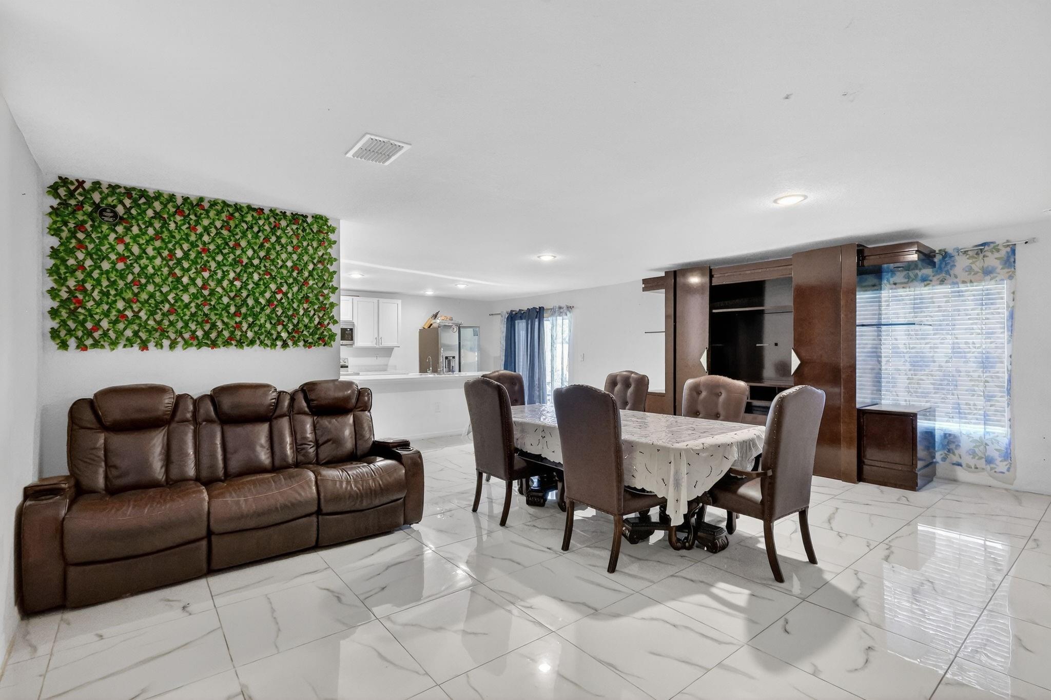 Homes for sale in Fort Pierce, FL | 7490 Penny Ln, Fort Pierce, FL 34951 | MLS# F10539588