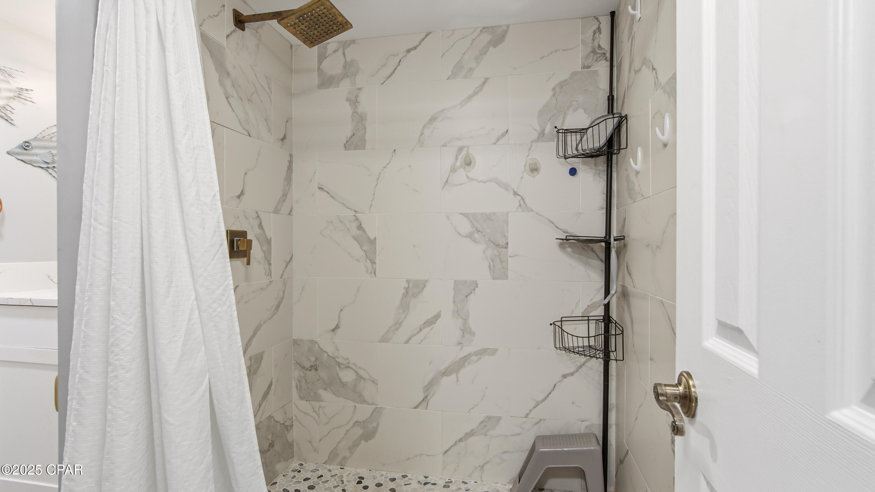 Image 20 For 9850 Thomas Drive 102w