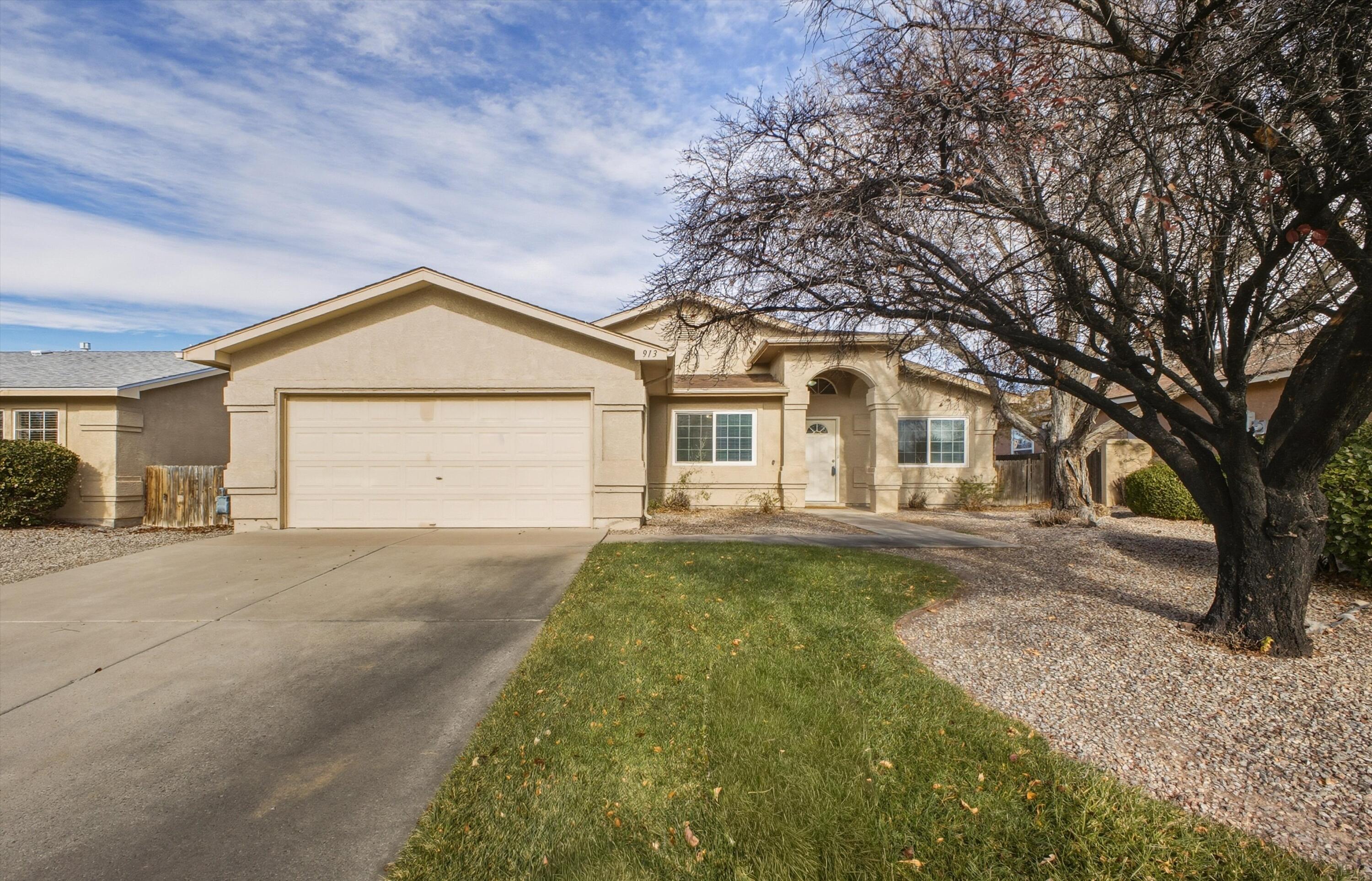 913 Somerset Meadows Drive, Rio Rancho NM 87144