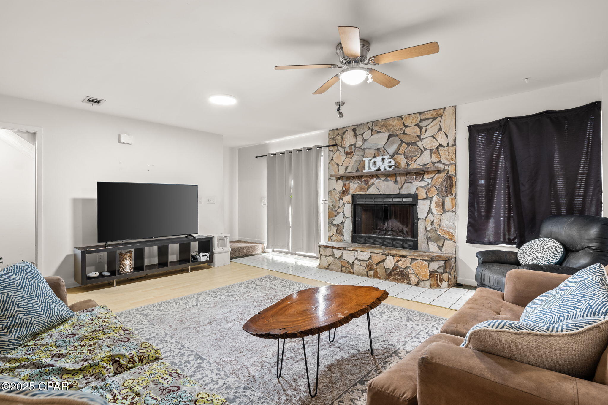 Image 6 For 3112 Debra Boulevard