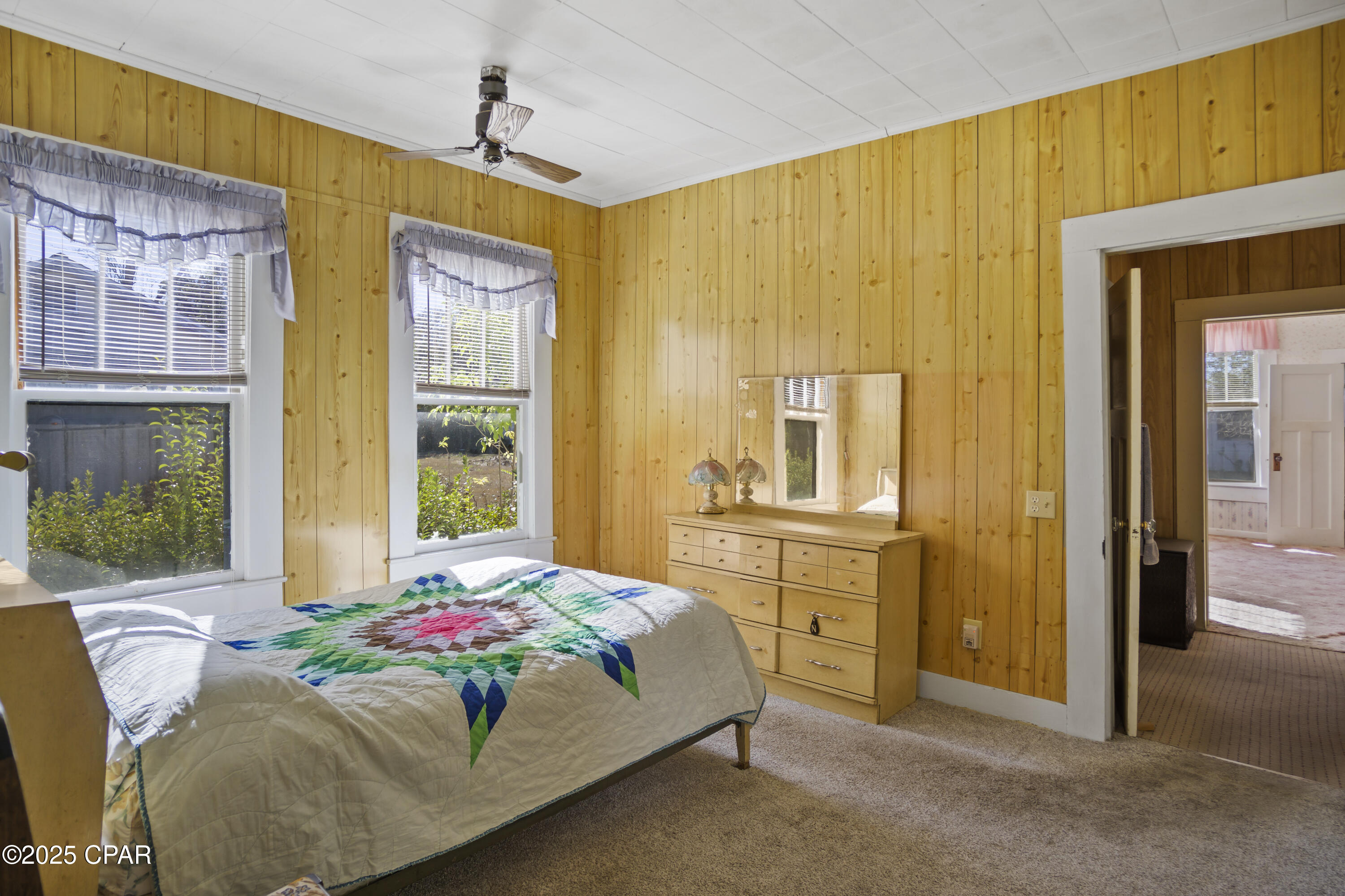 Image 12 For 16090 Pear Street