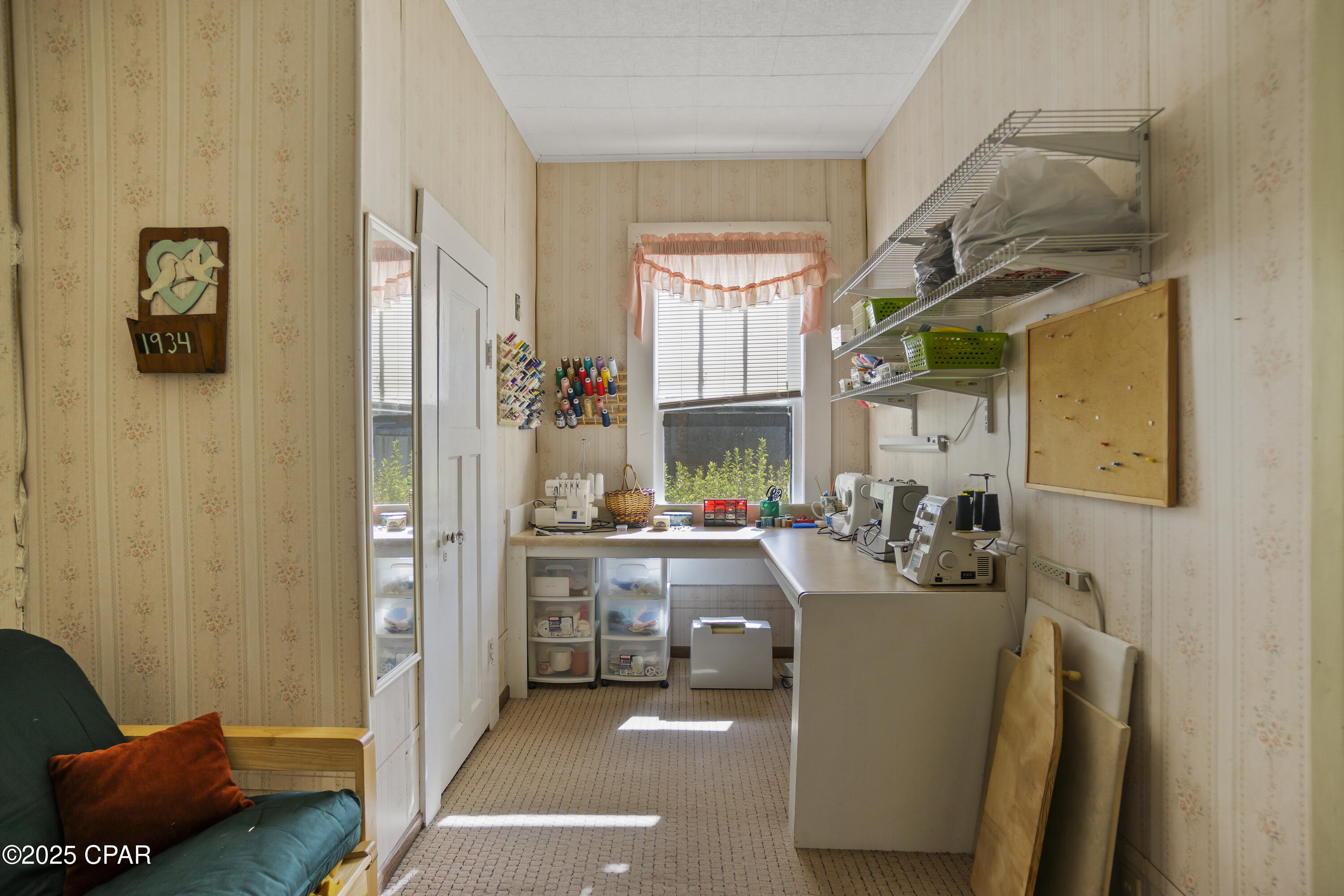 Image 14 For 16090 Pear Street