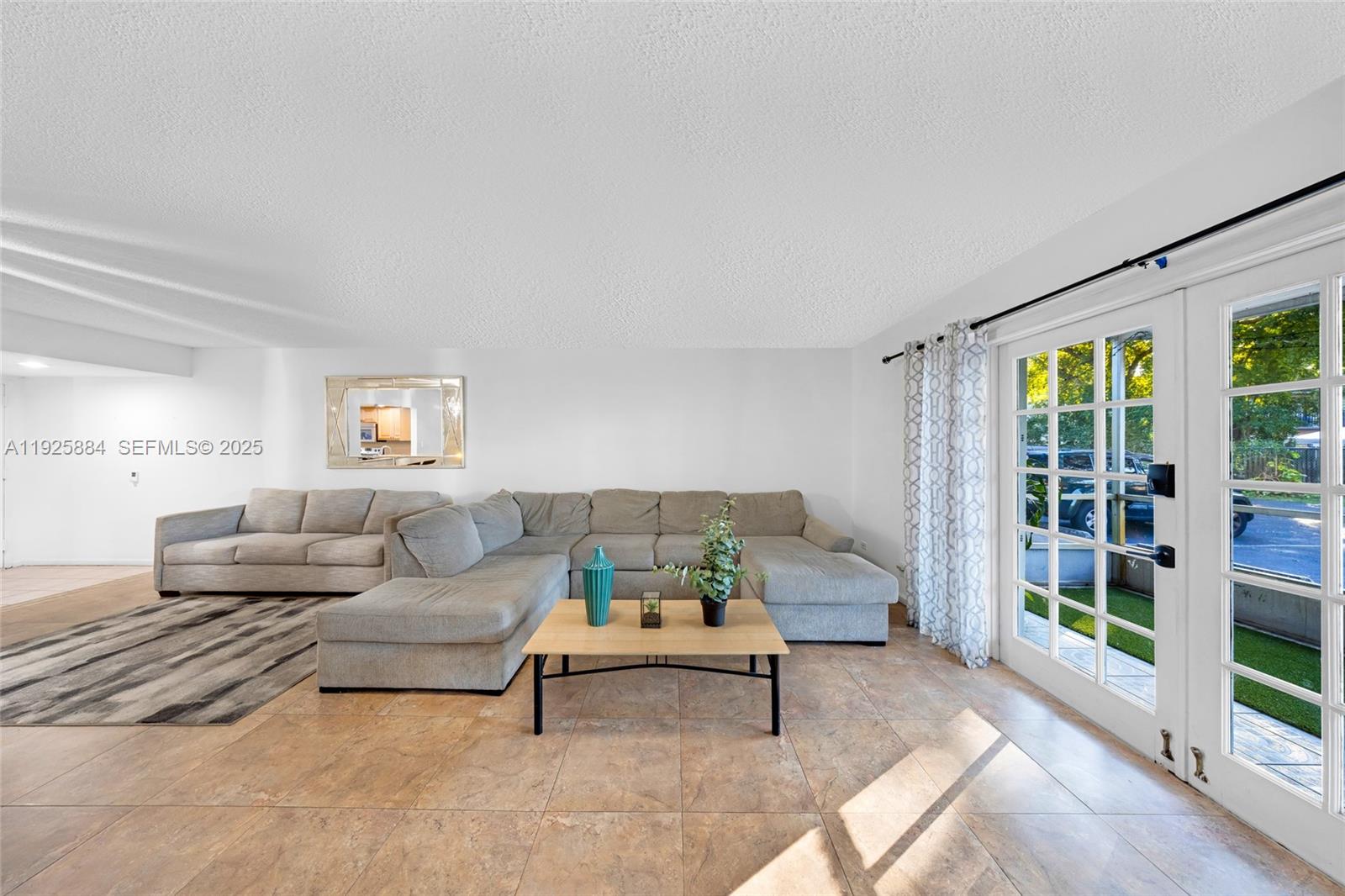 7554 Stirling Rd Unit 102, Davie, Florida 33024