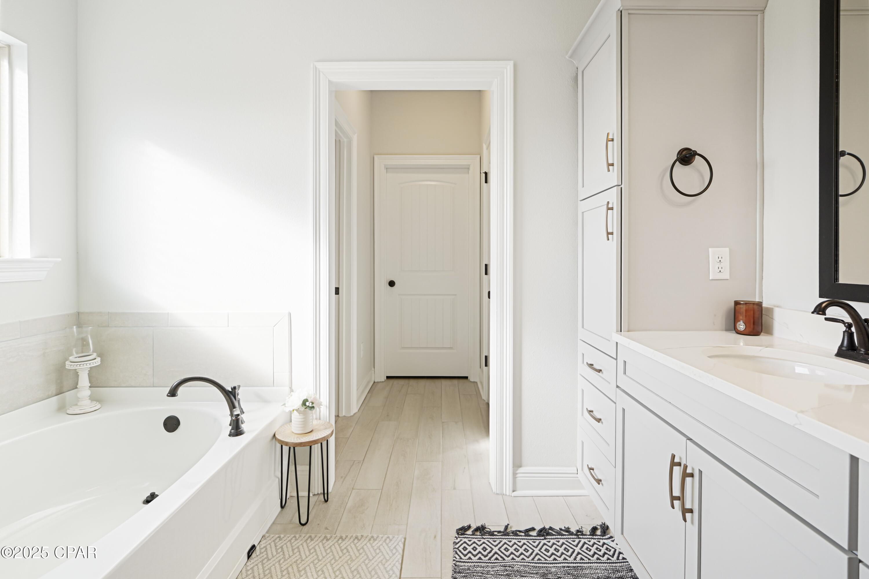 Image 37 For 198 Blaze Boulevard