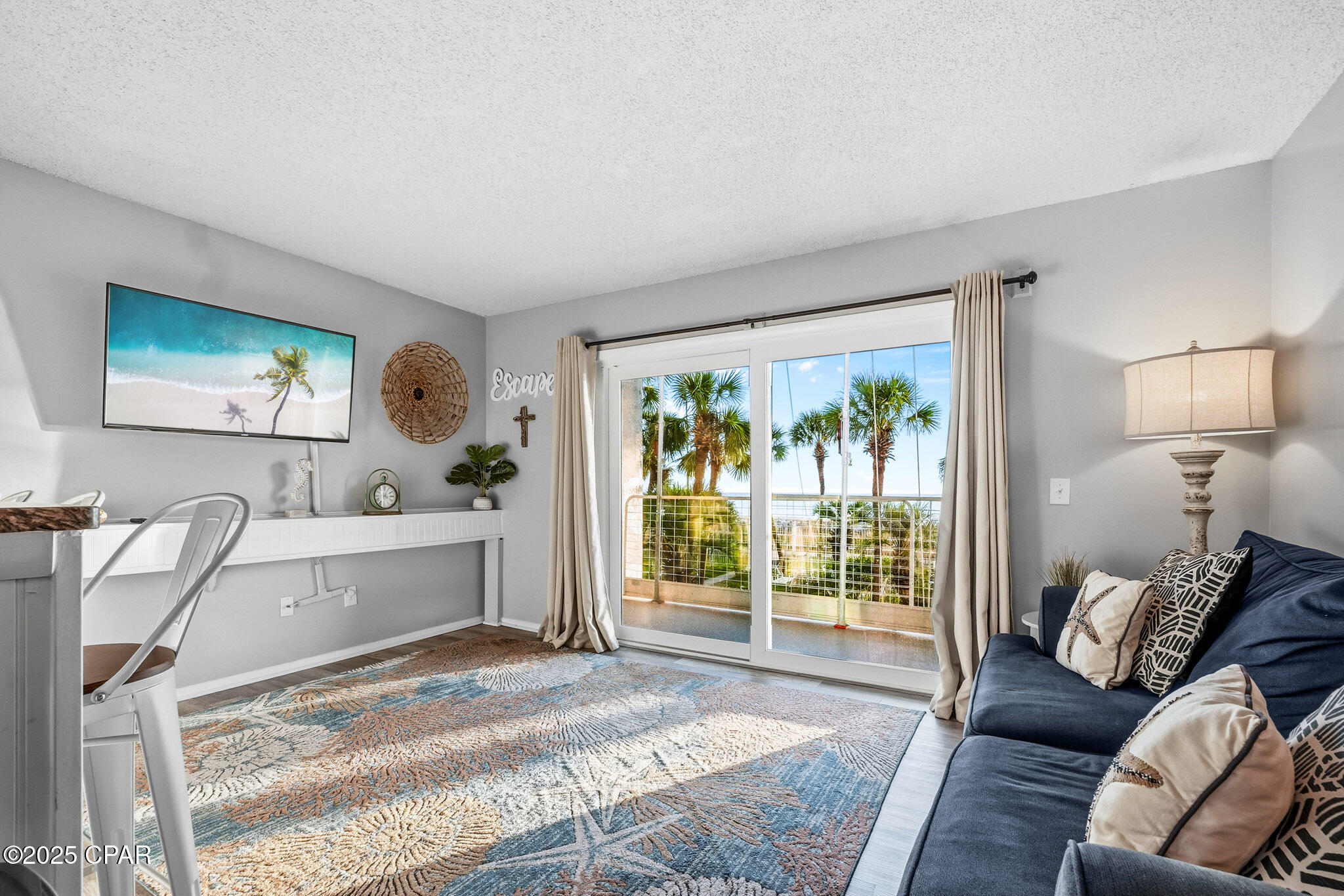 Image 4 For 8743 Thomas Drive 227