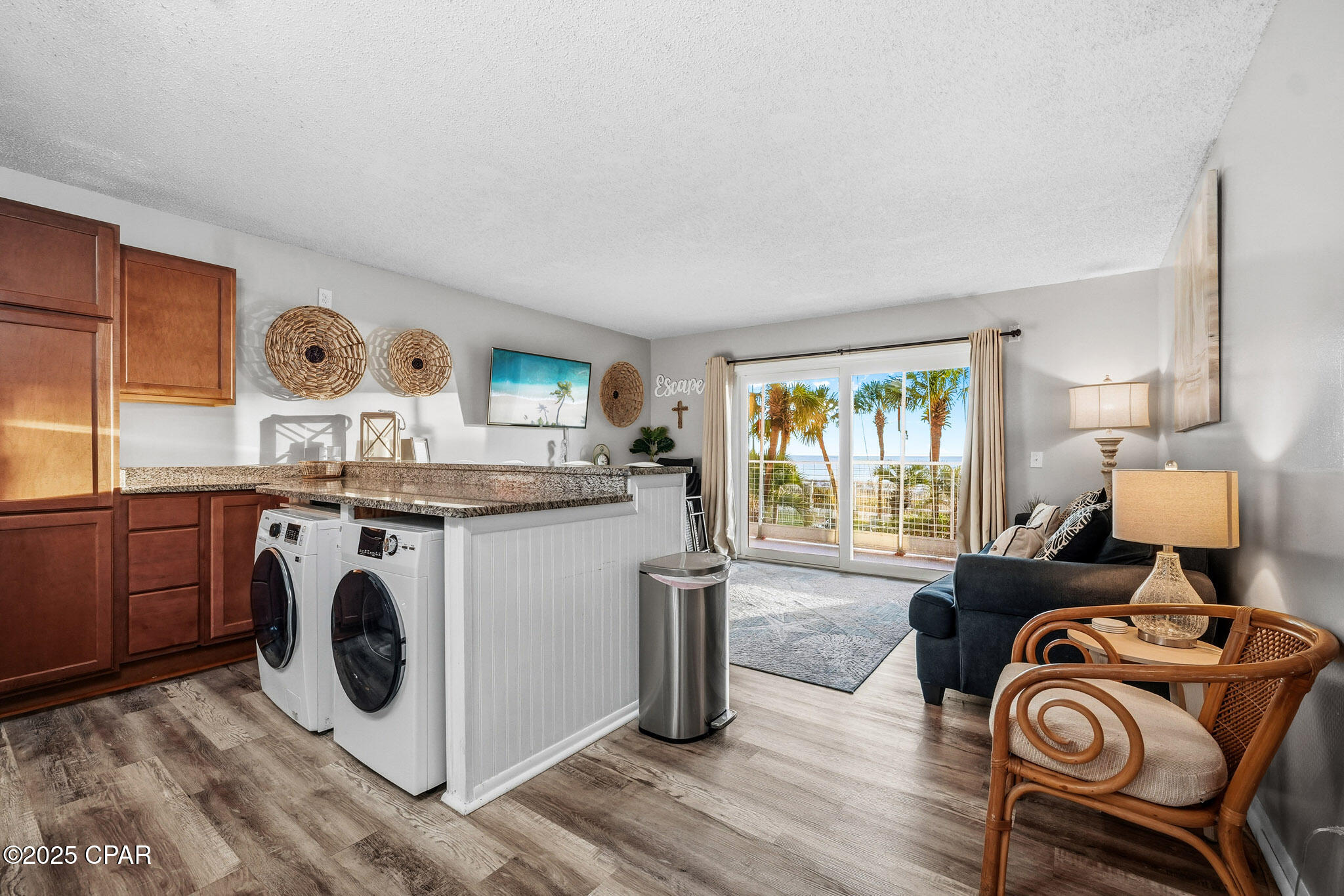 Image 8 For 8743 Thomas Drive 227