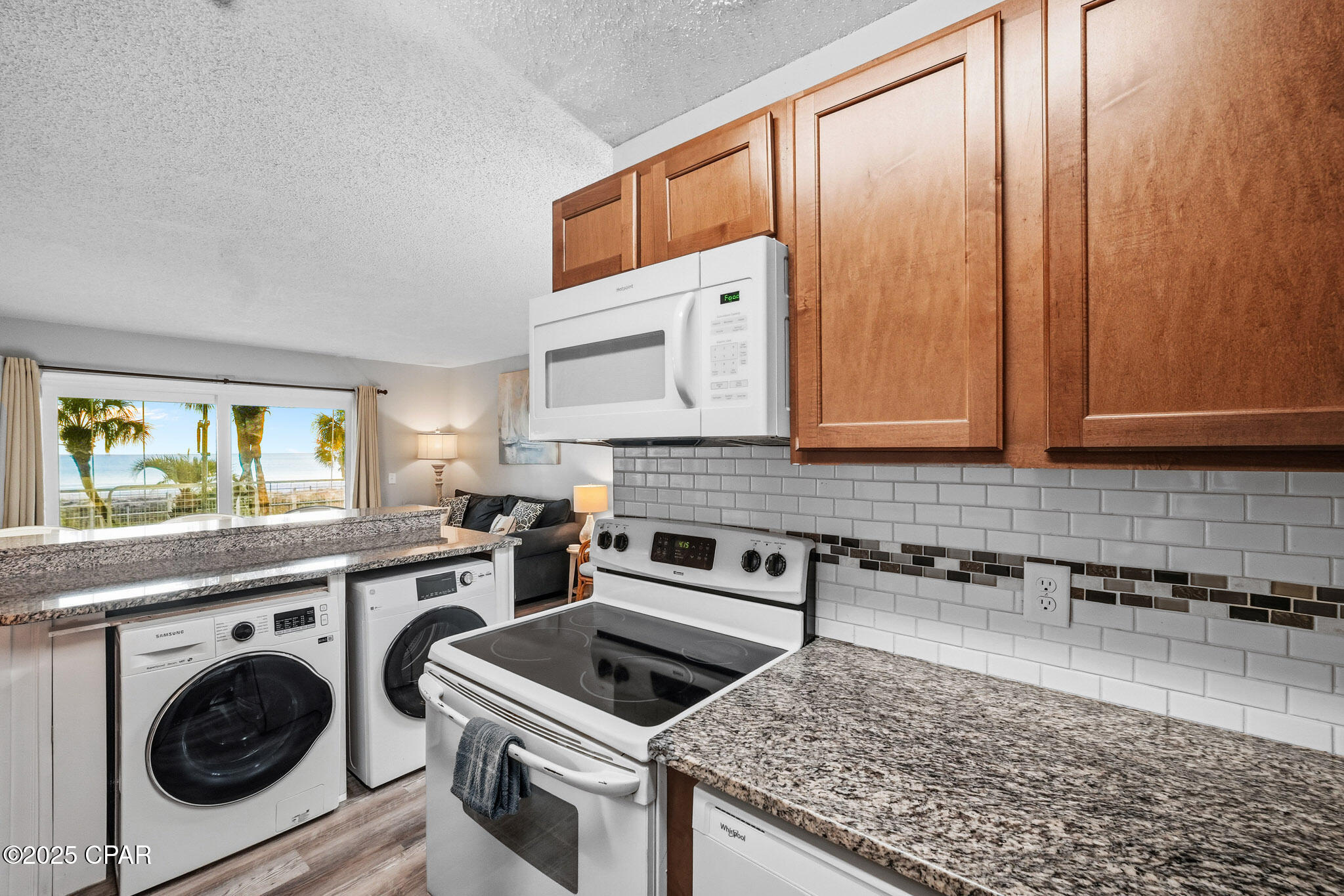 Image 9 For 8743 Thomas Drive 227