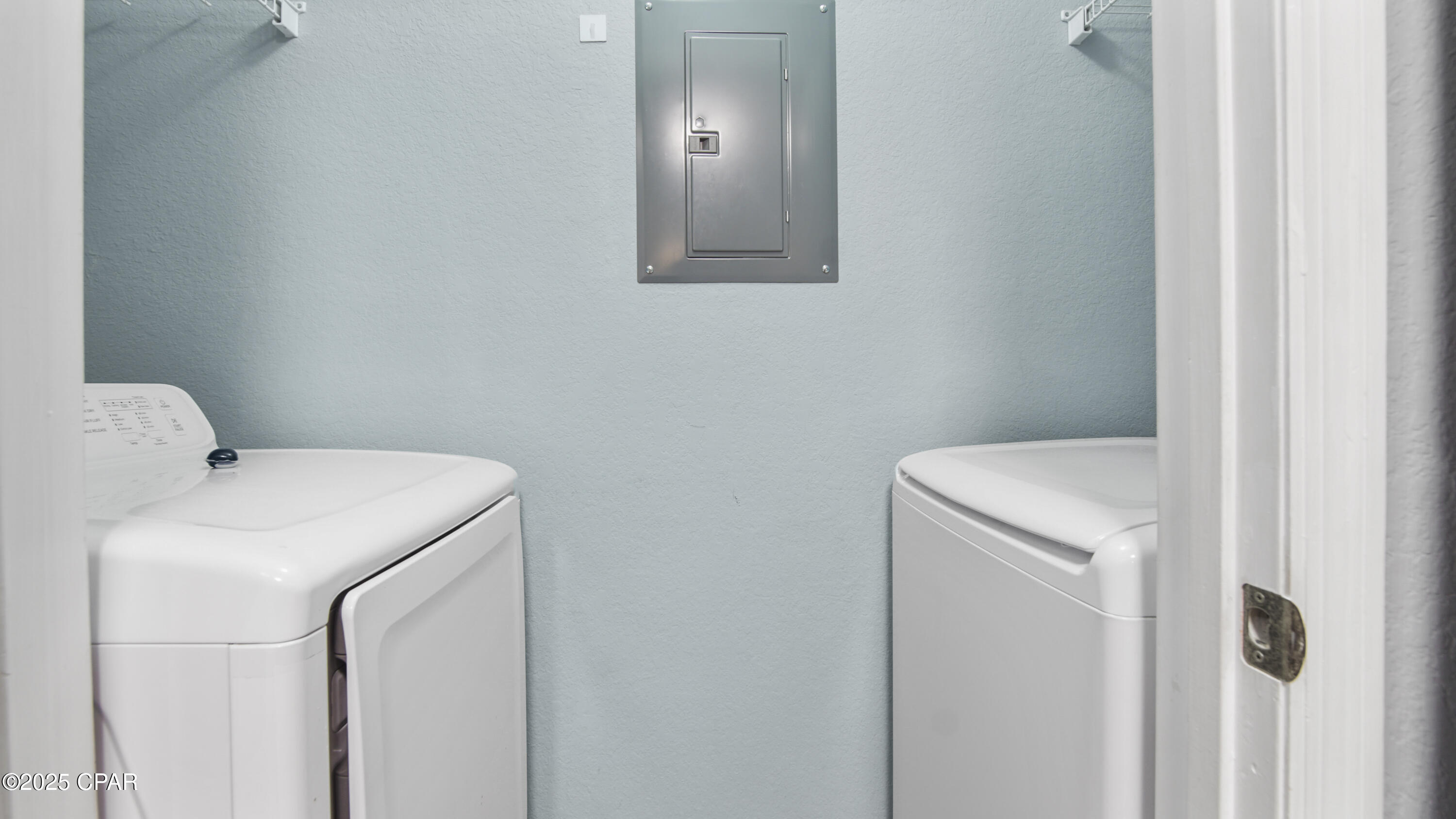 Image 13 For 507 Lighthouse Road