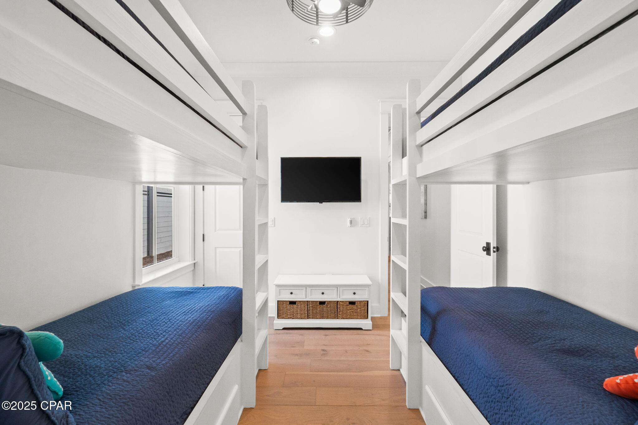 Image 47 For 34 Gulf Point Road