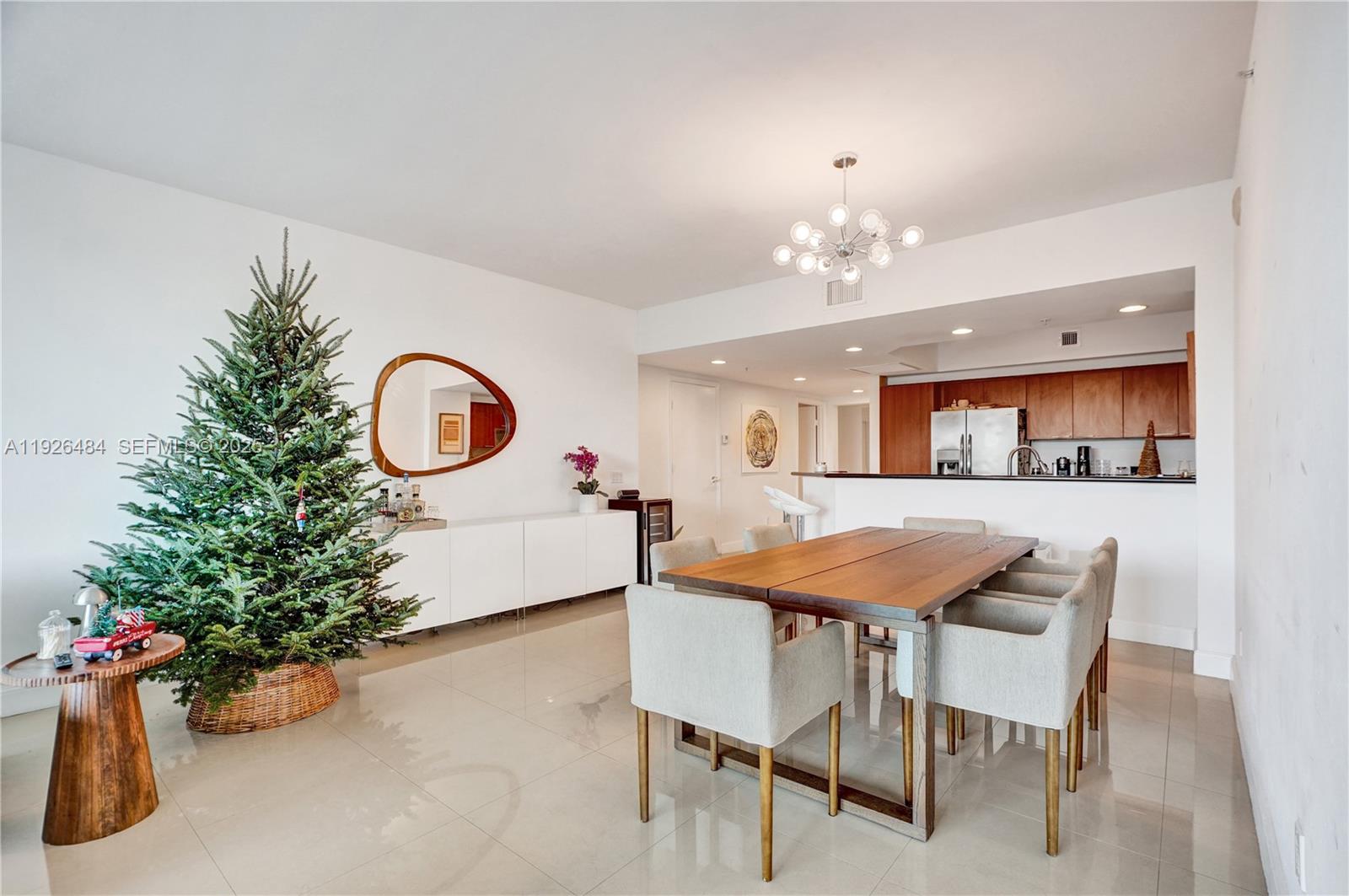 14951 Royal Oaks Ln Unit 401, North Miami, Florida 33181