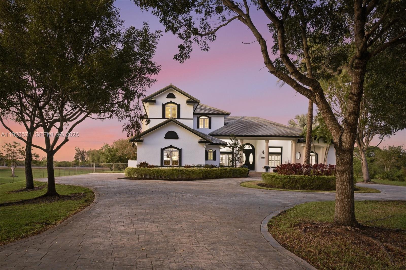 Trails Of El Rancho Acres