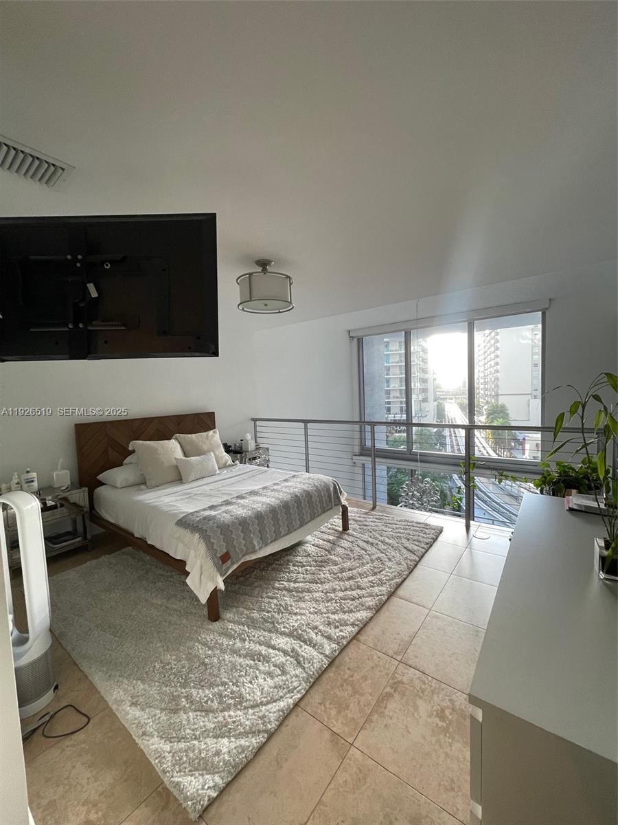 1060 Brickell Condo