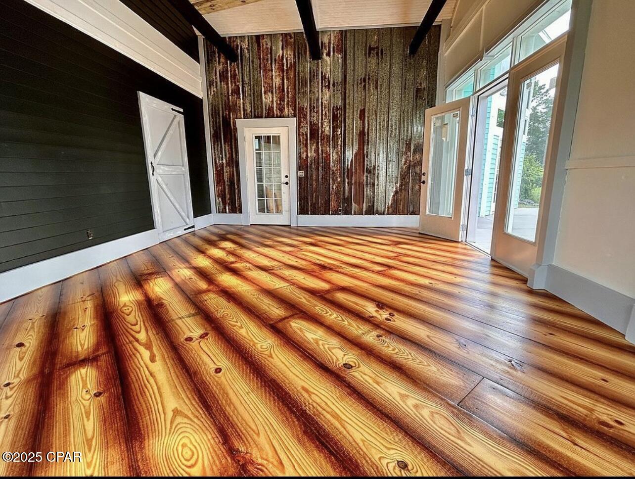 Image 9 For 1534 Main Street