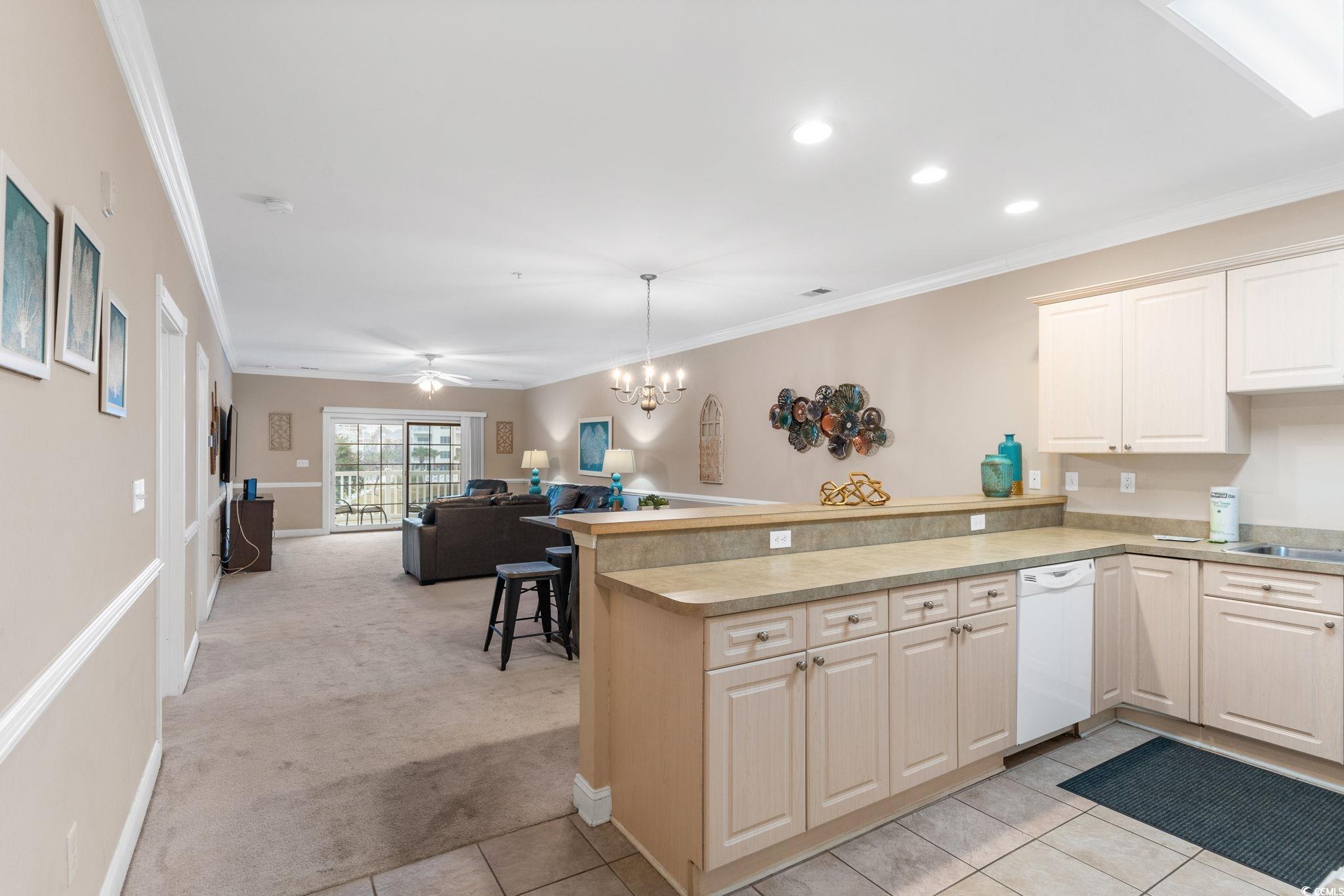 4843 Luster Leaf Circle 