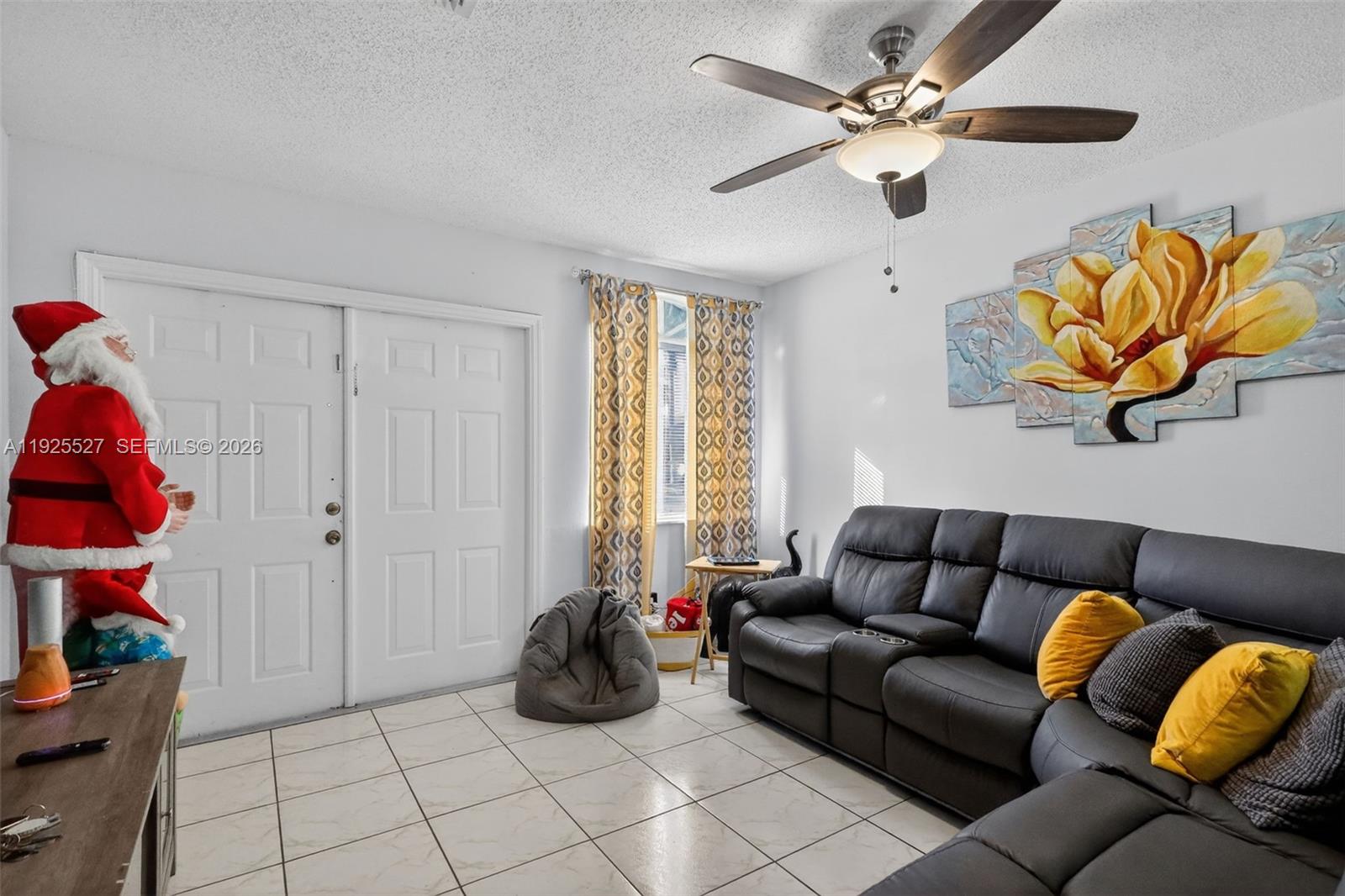 Ibis Villa At Miami Garde