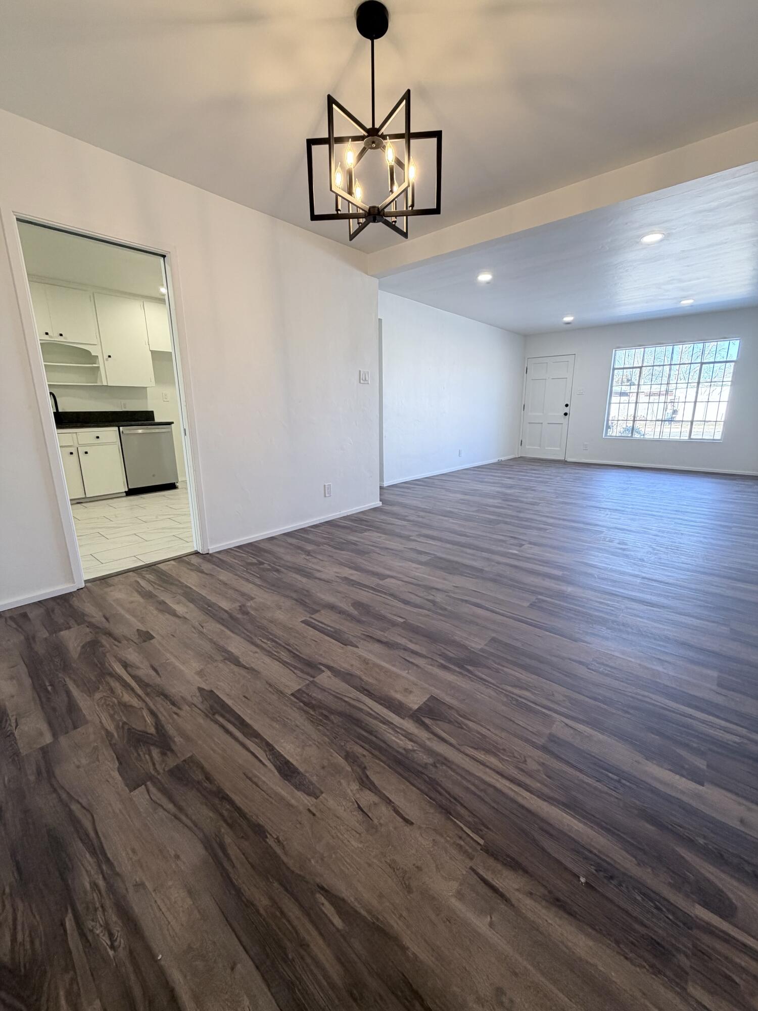 8906 LEXINGTON AVENUE NE, ALBUQUERQUE, NM 87112  Photo 3