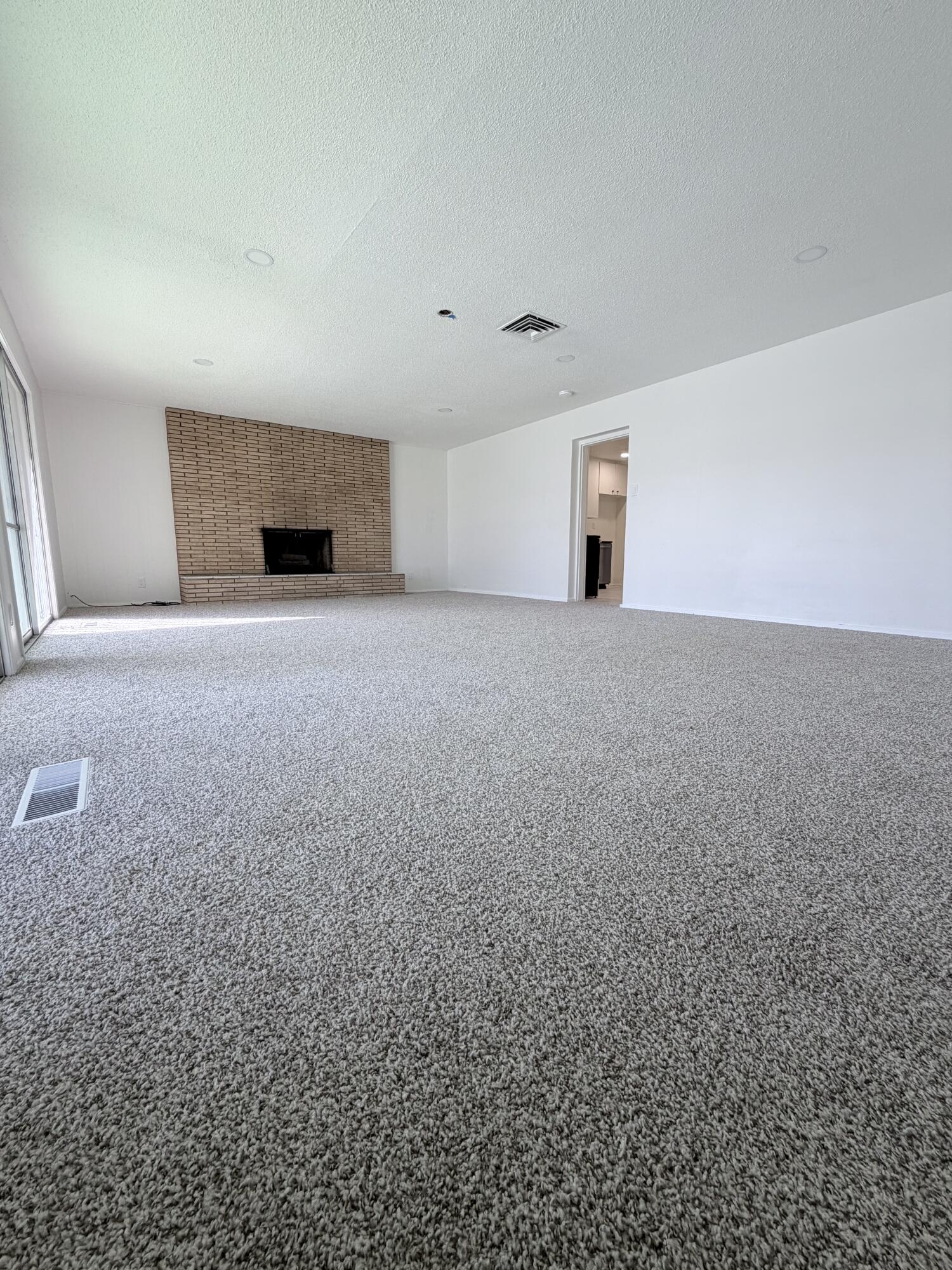 8906 LEXINGTON AVENUE NE, ALBUQUERQUE, NM 87112  Photo 8