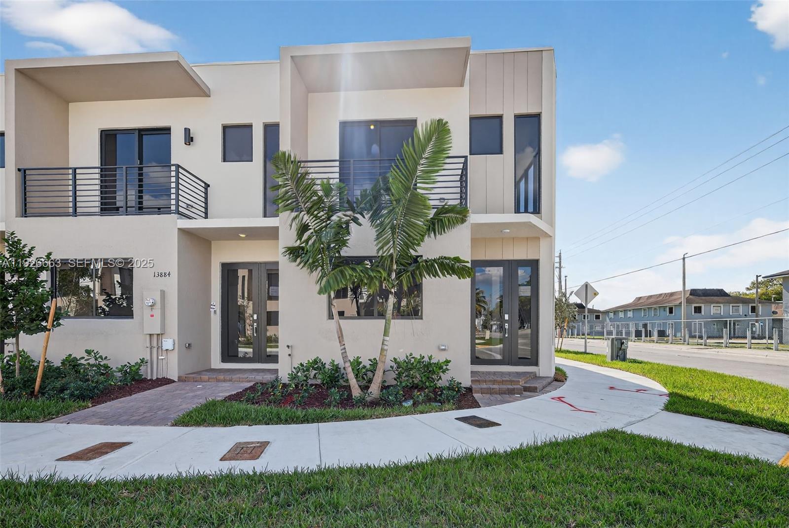 Lennar At Luminara