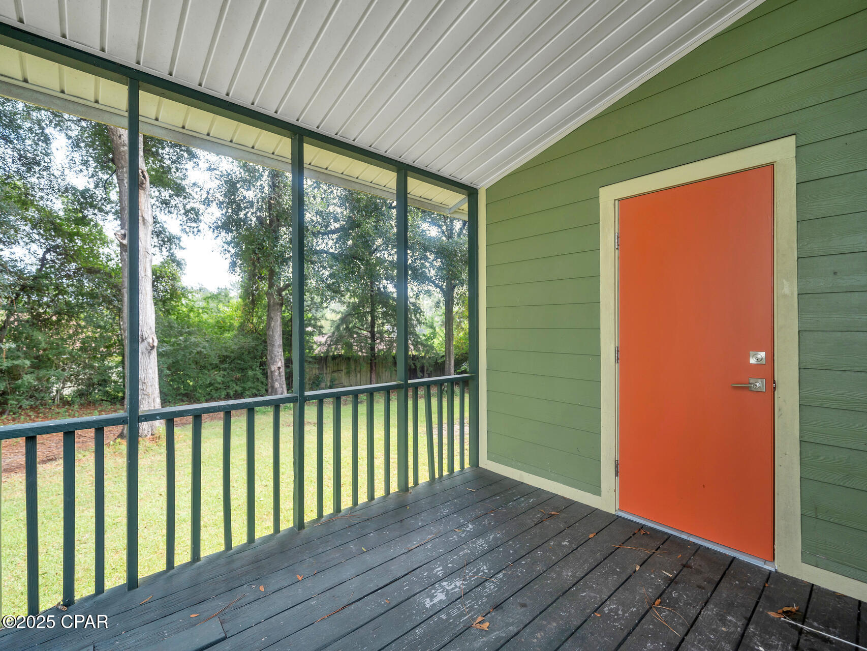 Image 15 For 119-123 Hampton Drive