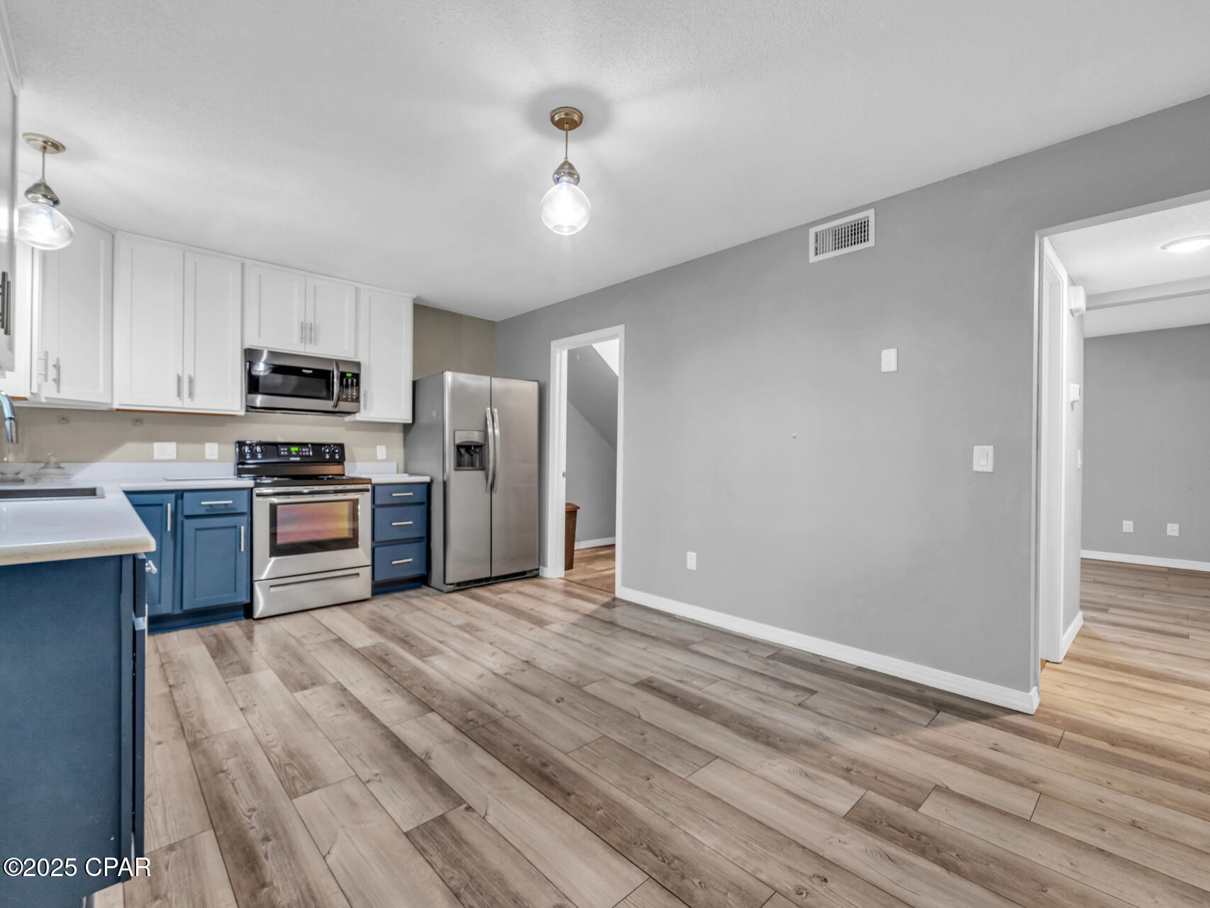 Image 18 For 119-123 Hampton Drive